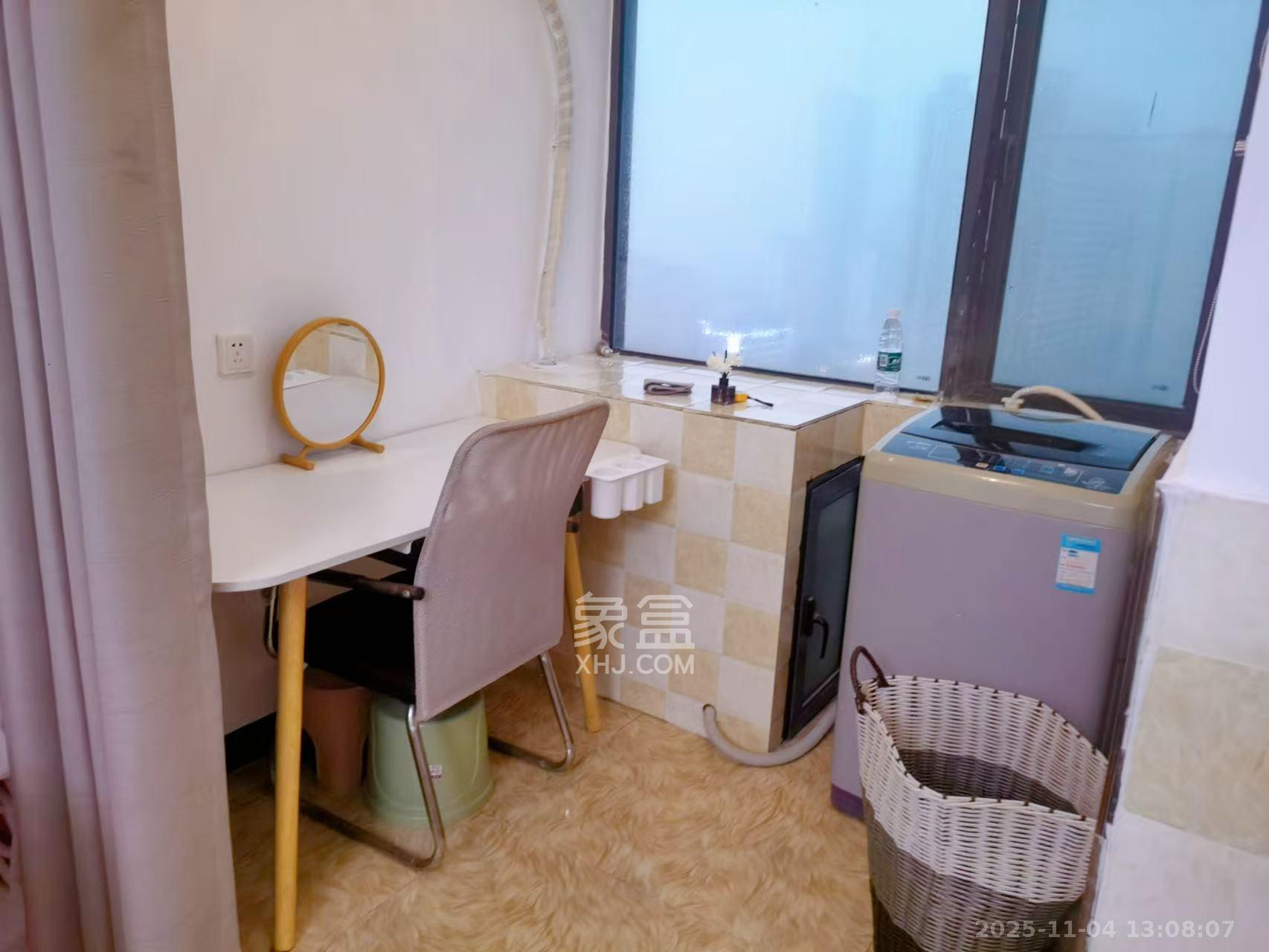 湘域相遇  1室1厅1卫    2000.0元/月室内图