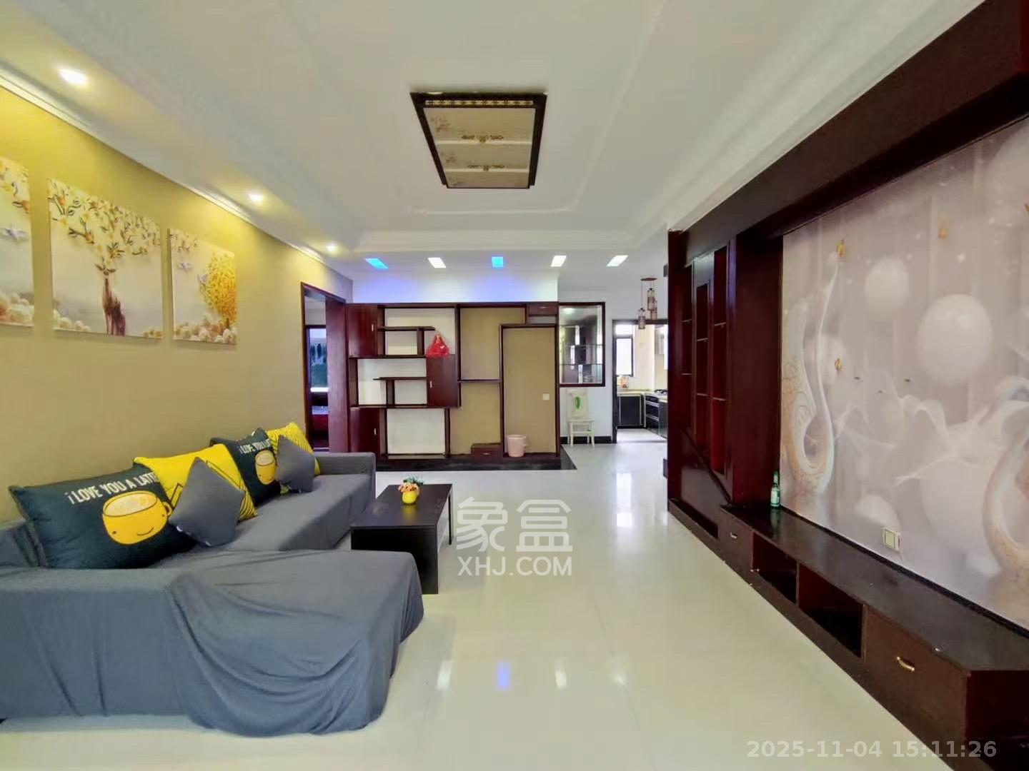 幸福里润城(幸福里二期) 3室2厅2卫 2000.0元/月 幸福里润城(幸福里二期) 3室2厅2卫 2000.0元/月室内图