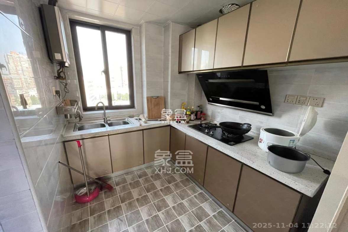 正旺国际铭城(正旺U公馆) 3室2厅1卫 2900.0元/月 正旺国际铭城(正旺U公馆) 3室2厅1卫 2900.0元/月室内图