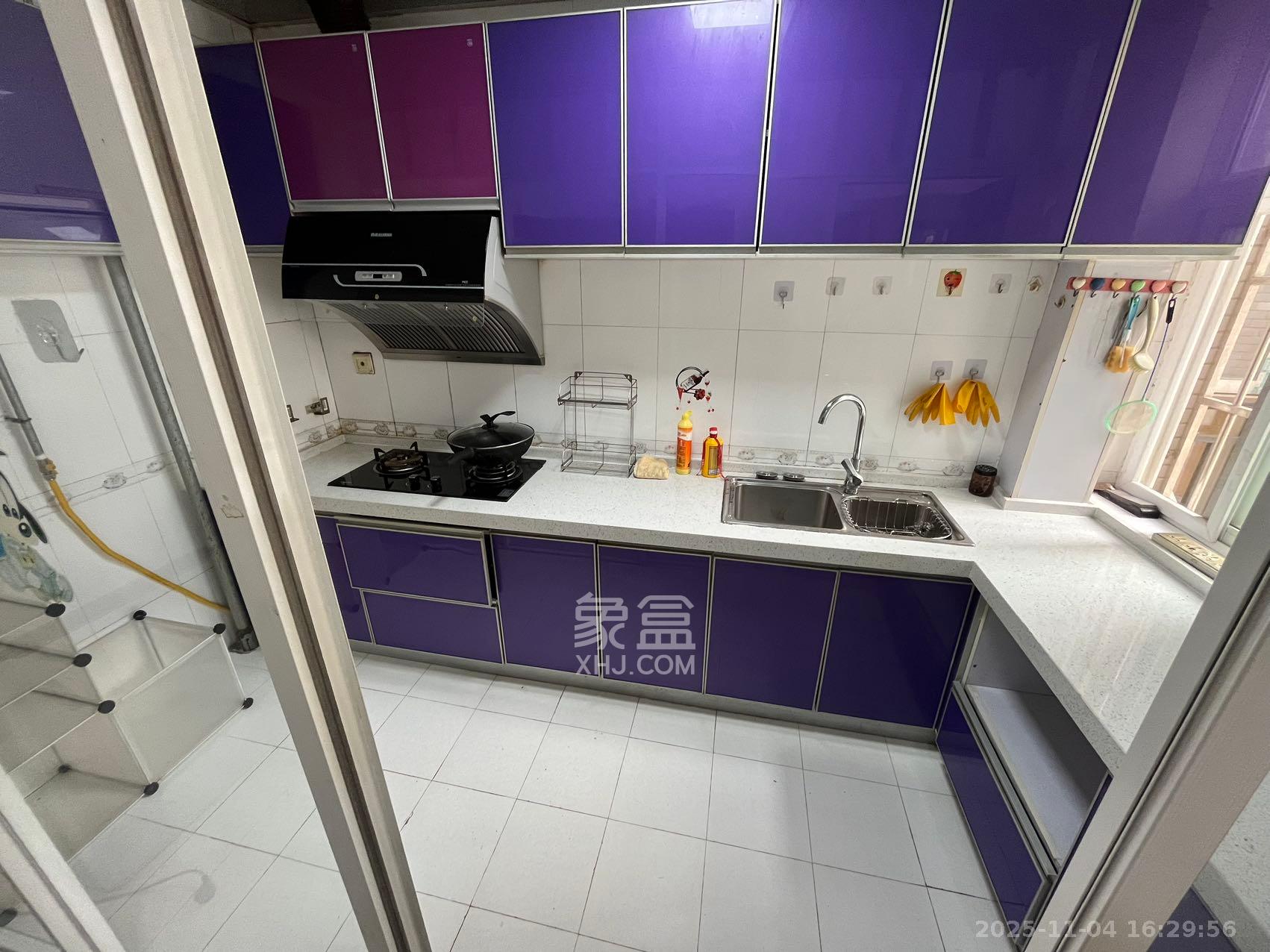 嘉盛华庭(一期、二期、三期) 2室2厅1卫 2290.0元/月 嘉盛华庭(一期、二期、三期) 2室2厅1卫 2290.0元/月室内图