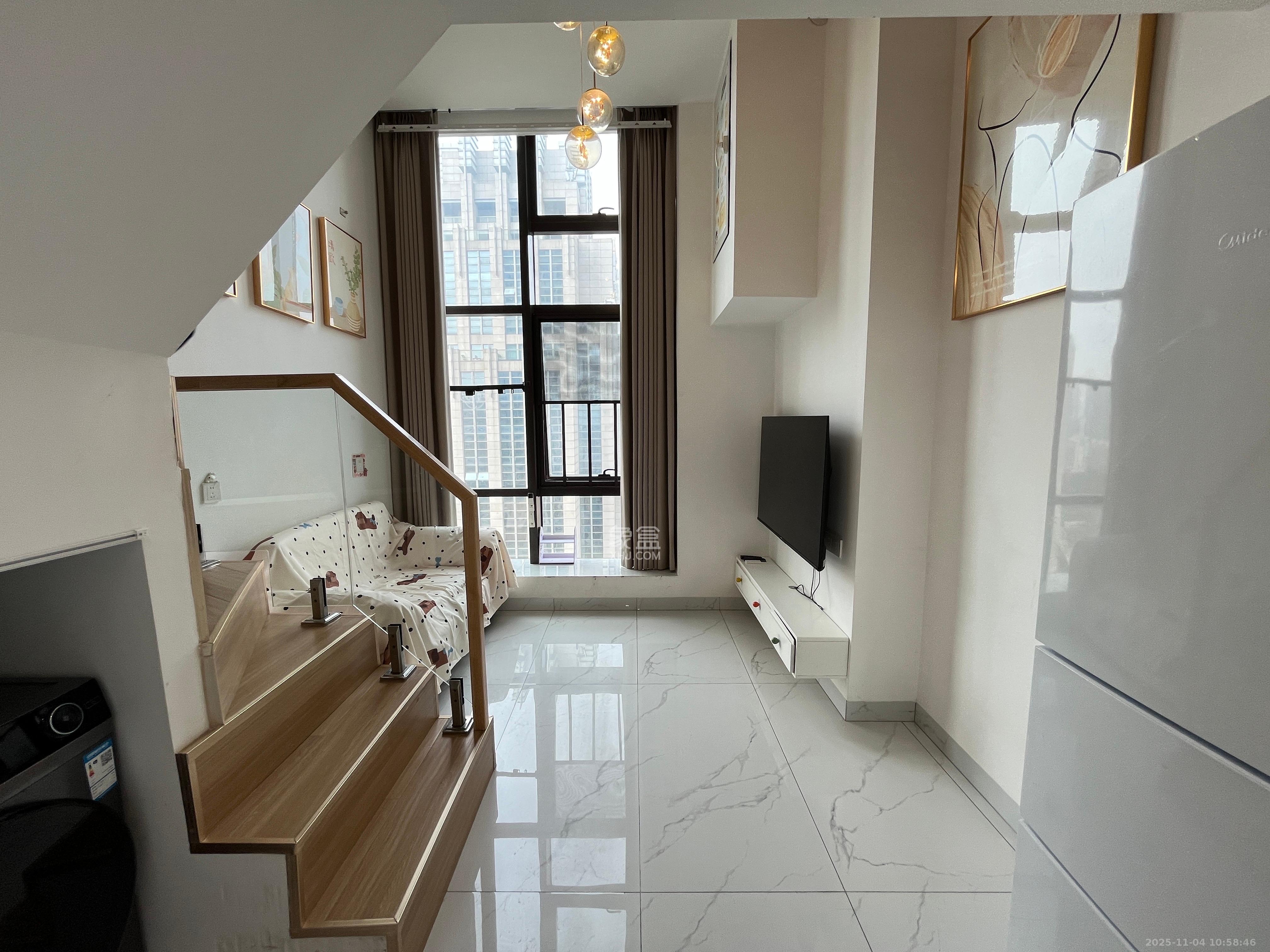 珠江花城好世界  1室1厅1卫    2000.0元/月室内图