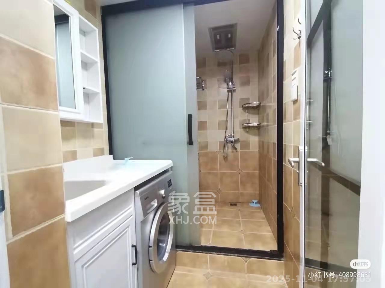 第六都（陆都小区）  1室1厅1卫    2000.0元/月室内图