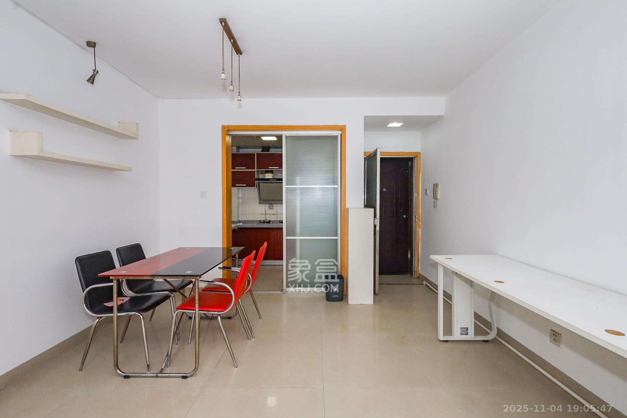 枫林美景  3室2厅1卫    80.0万其他