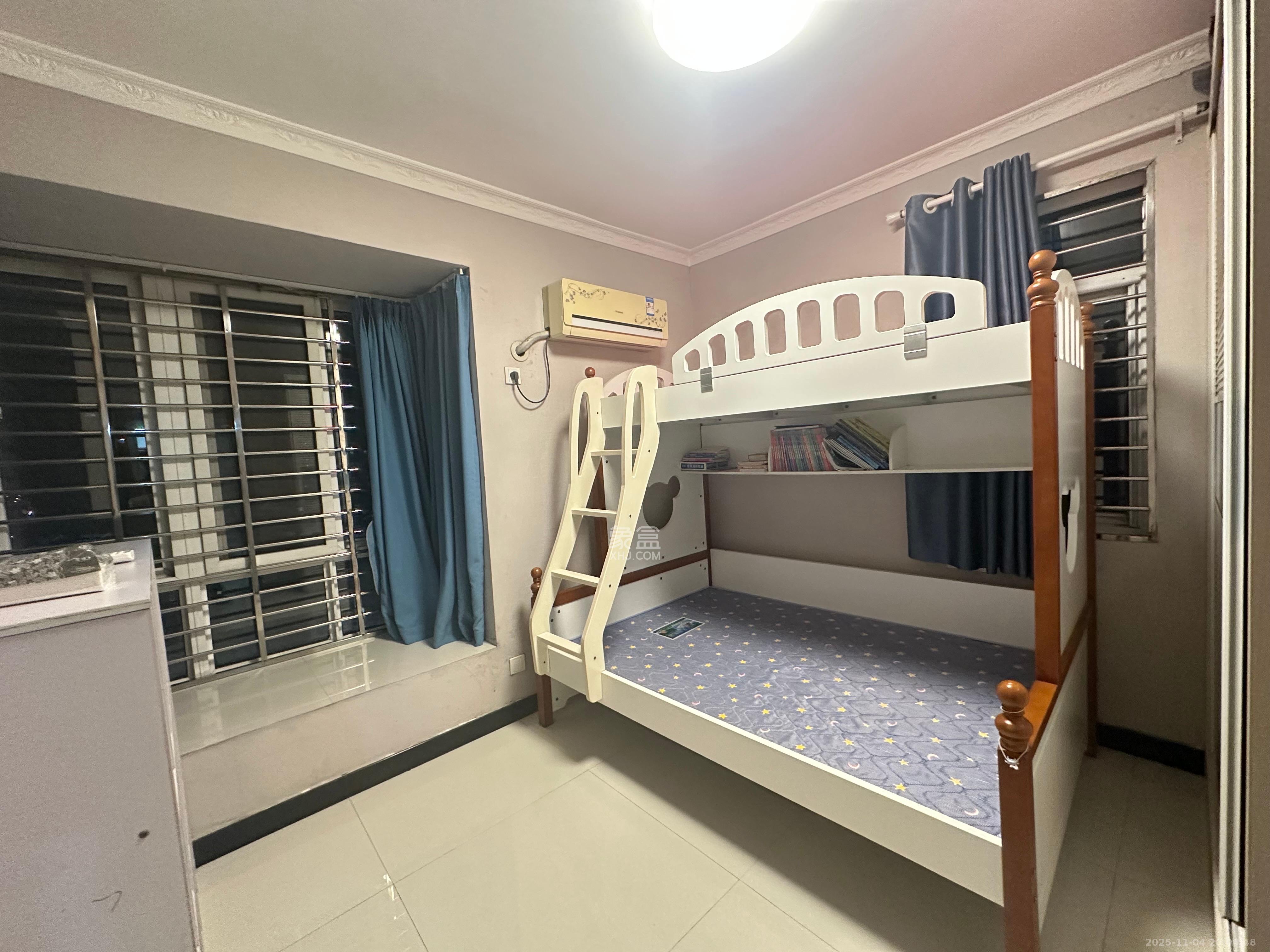 山语城一期  2室2厅1卫    2000.0元/月室内图