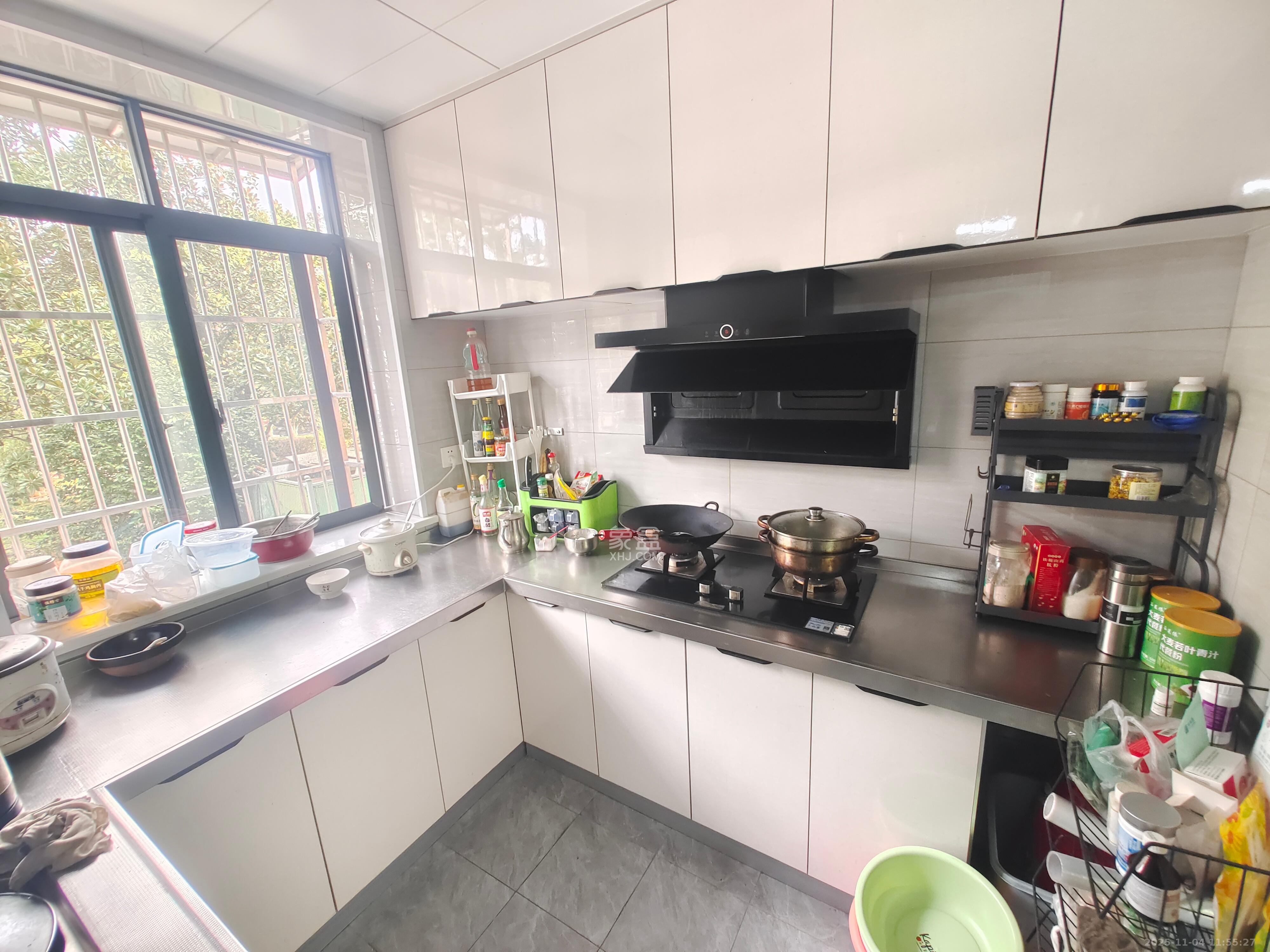 咸嘉花园  1室0厅0卫    800.0元/月室内图