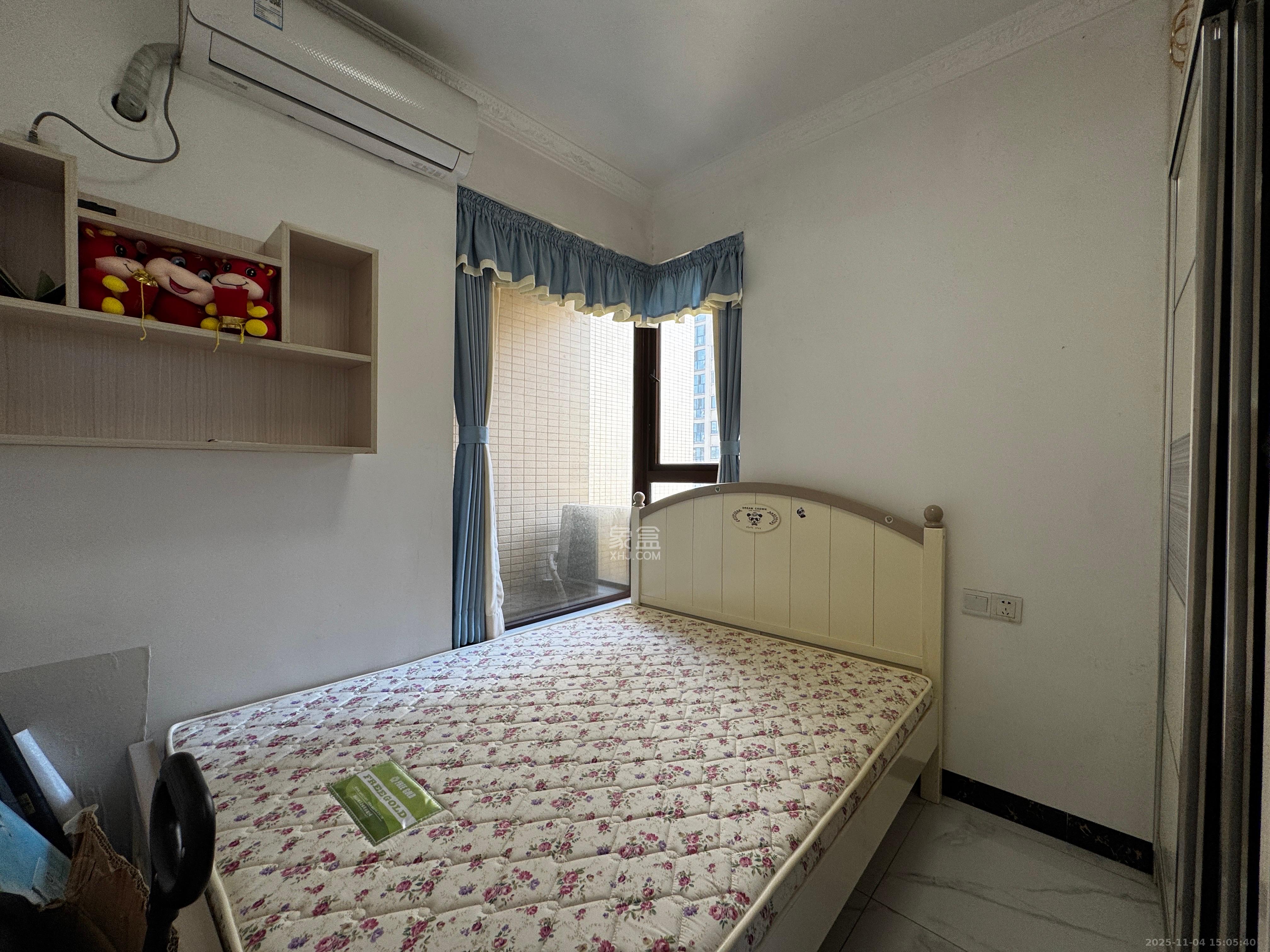 欧莱雅郡  3室2厅1卫    1800.0元/月室内图