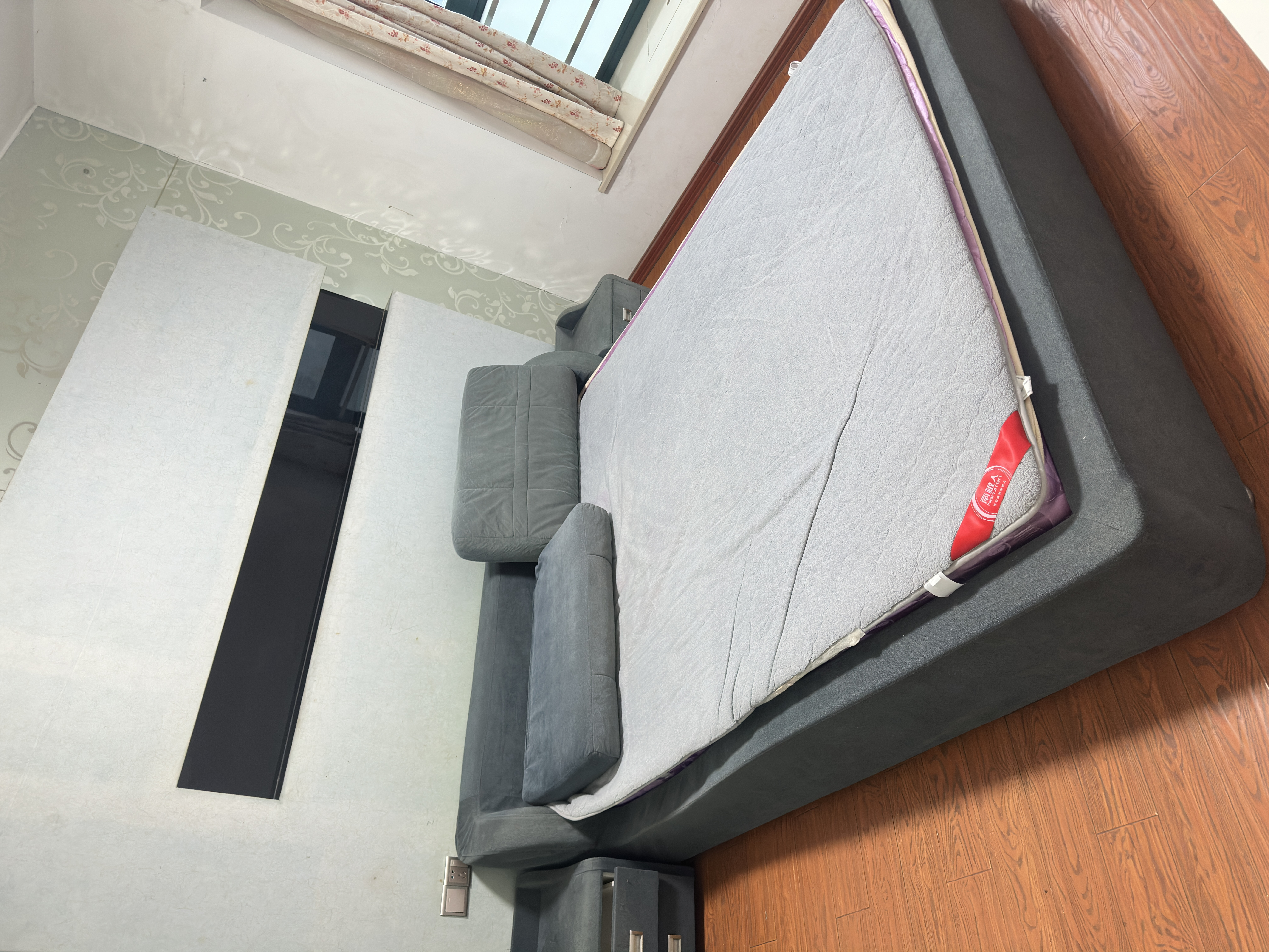 锦绣雁城 3室2厅2卫 1500.0元/月 锦绣雁城 3室2厅2卫 1500.0元/月室内图