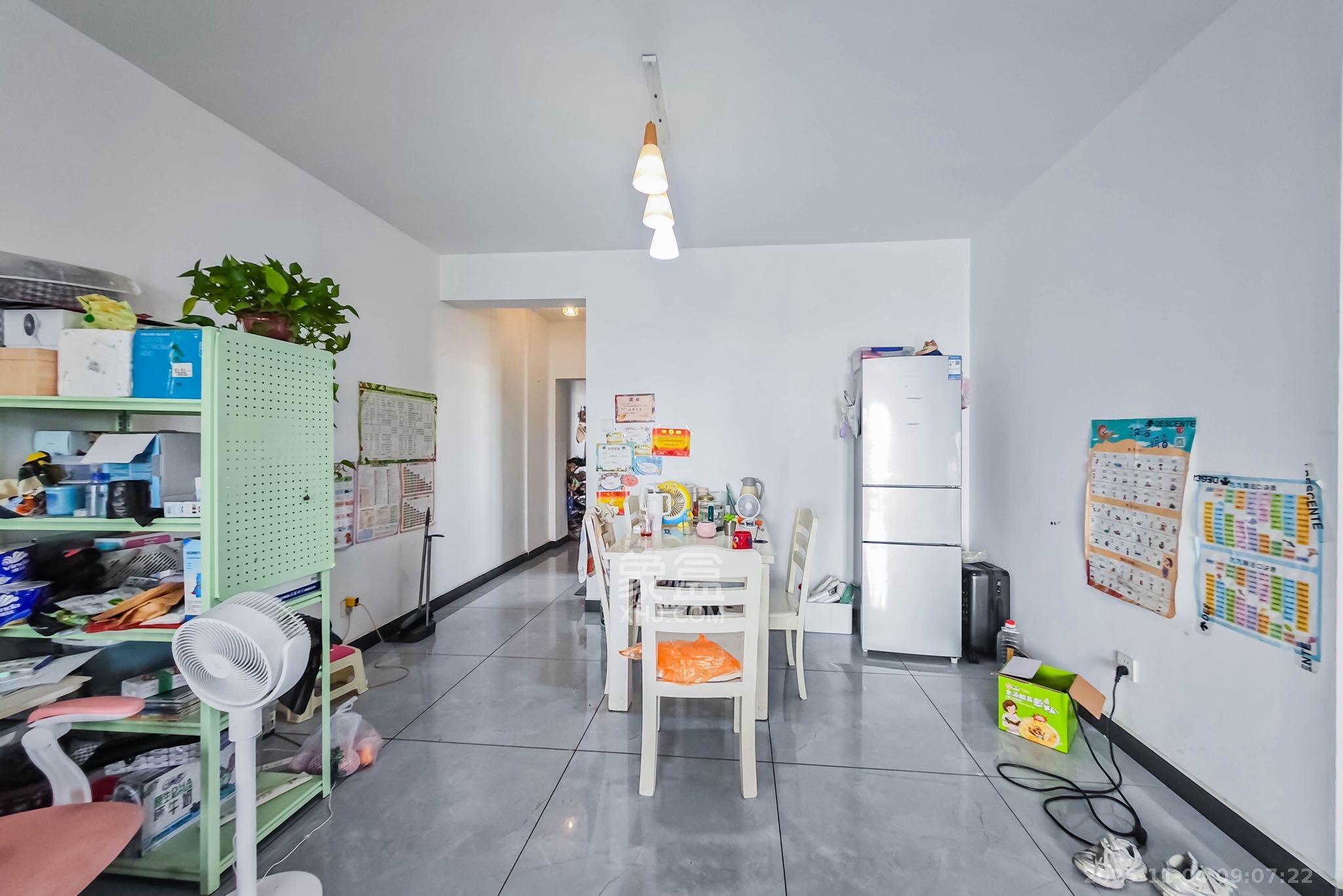 半山壹号 3室2厅1卫 2500.0元/月 半山壹号 3室2厅1卫 2500.0元/月室内图