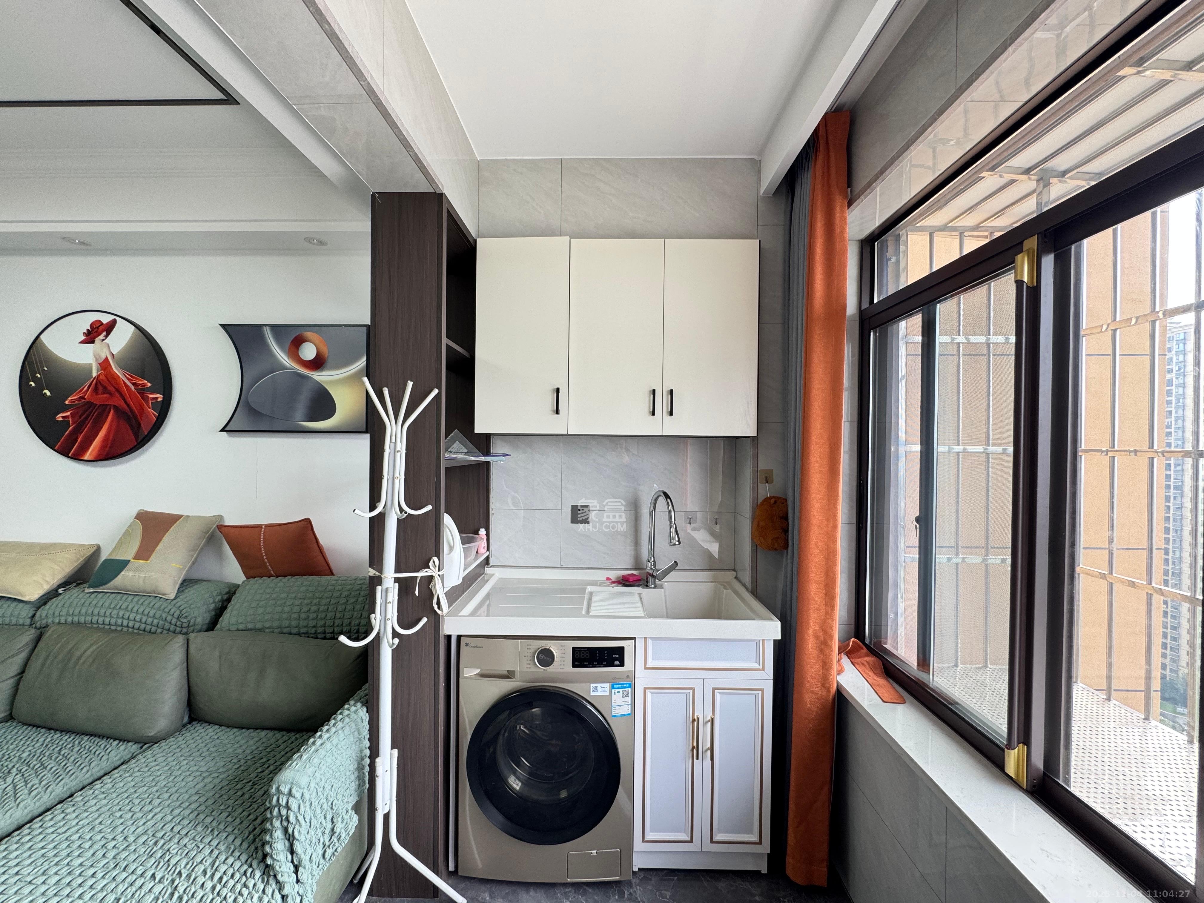 东合新苑  2室1厅1卫    2200.0元/月室内图