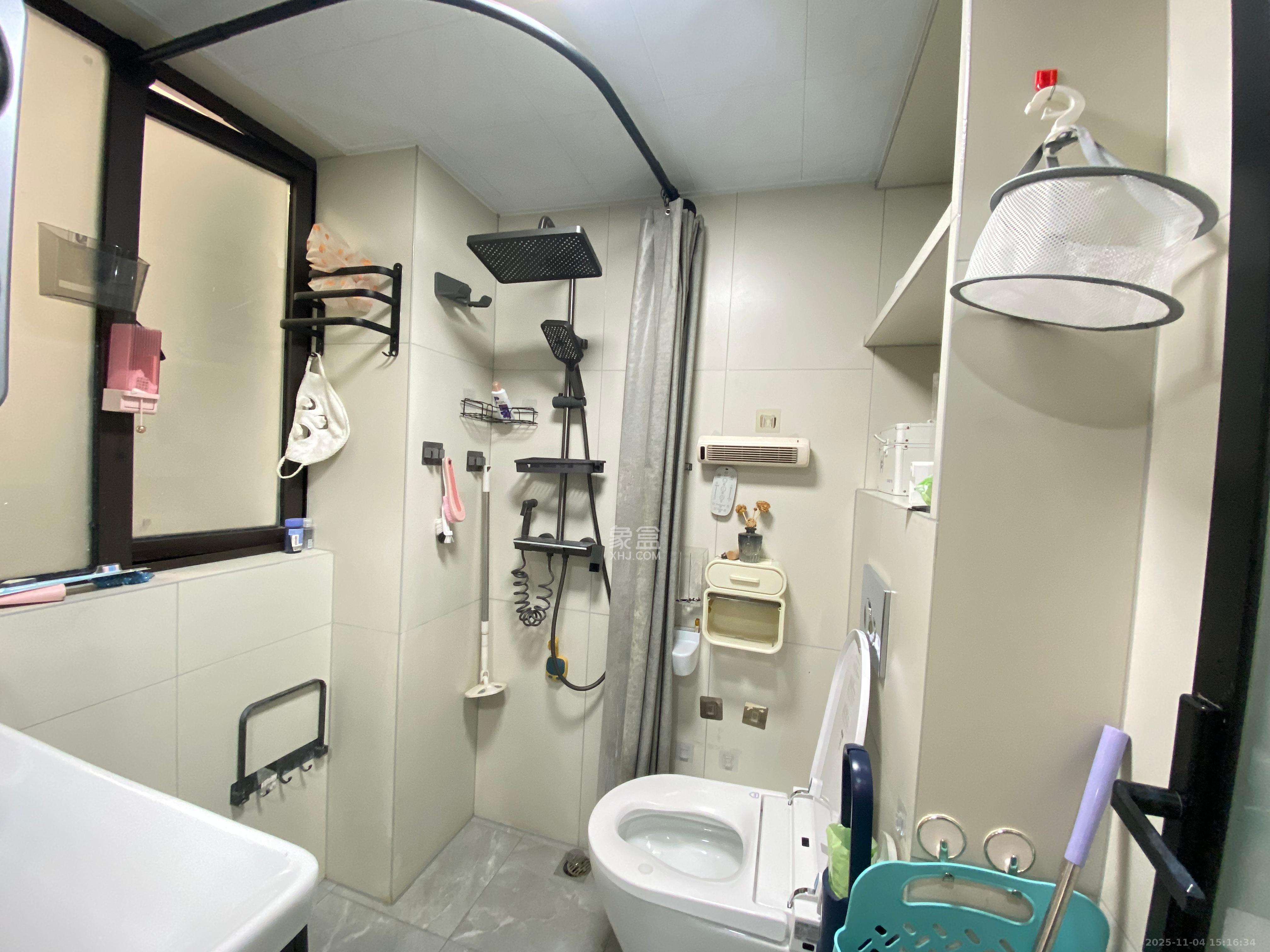 鑫远揽悦（鑫远和城三期）  2室1厅1卫    2400.0元/月室内图