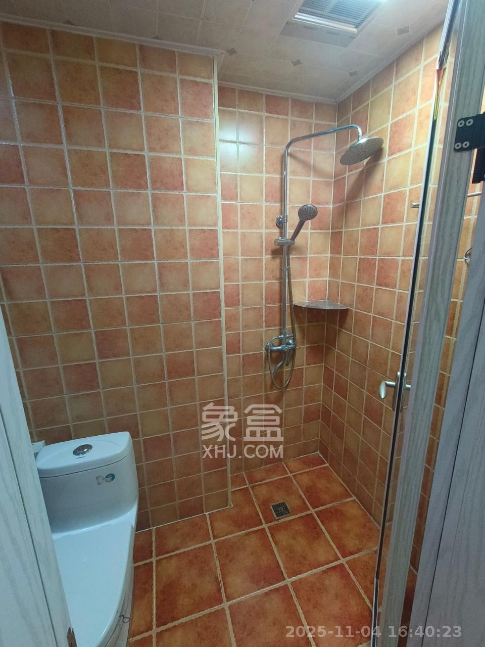 怡海星城  1室1厅1卫    900.0元/月室内图