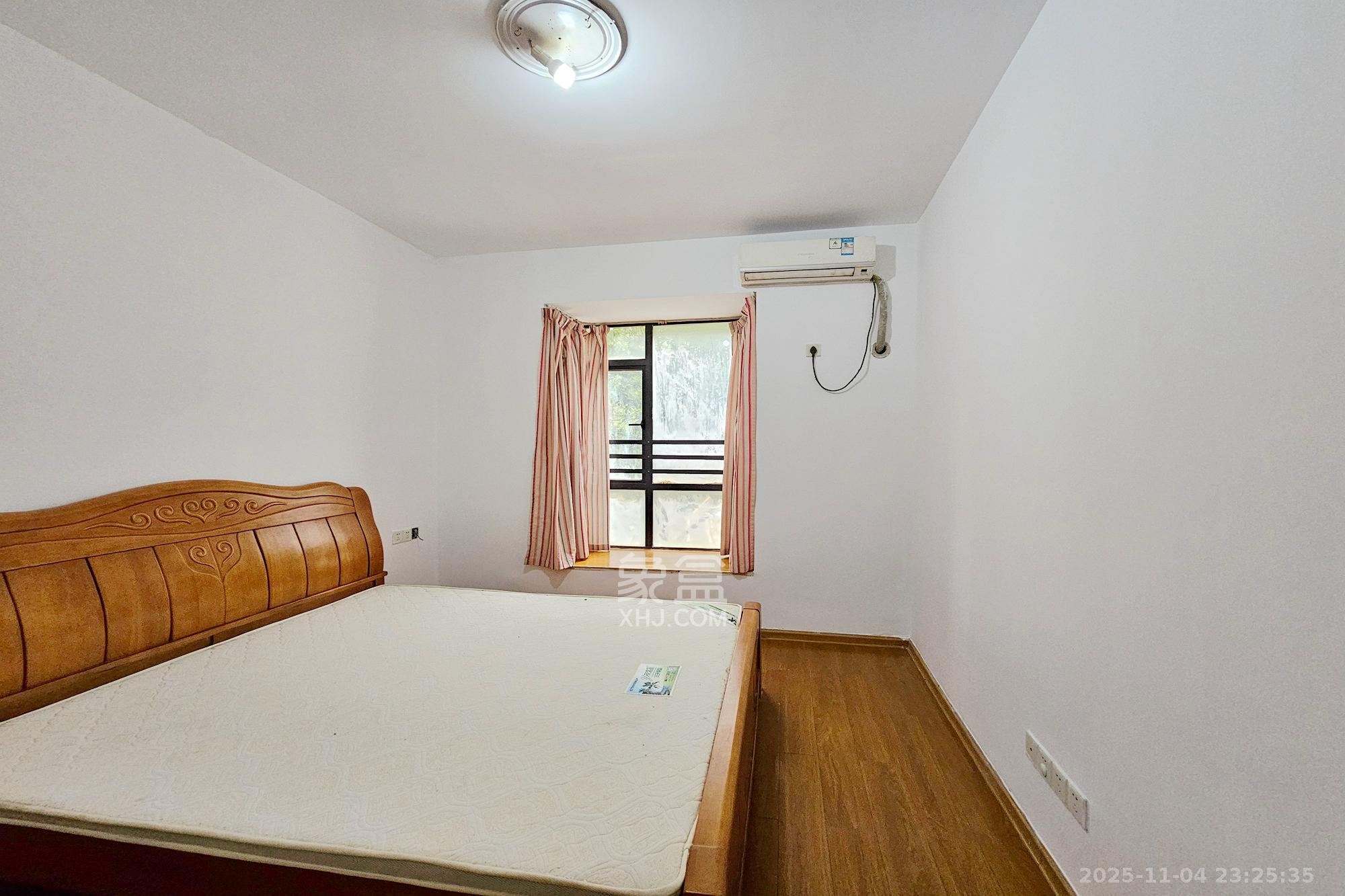 星城映象  2室2厅1卫    50.0万卧室