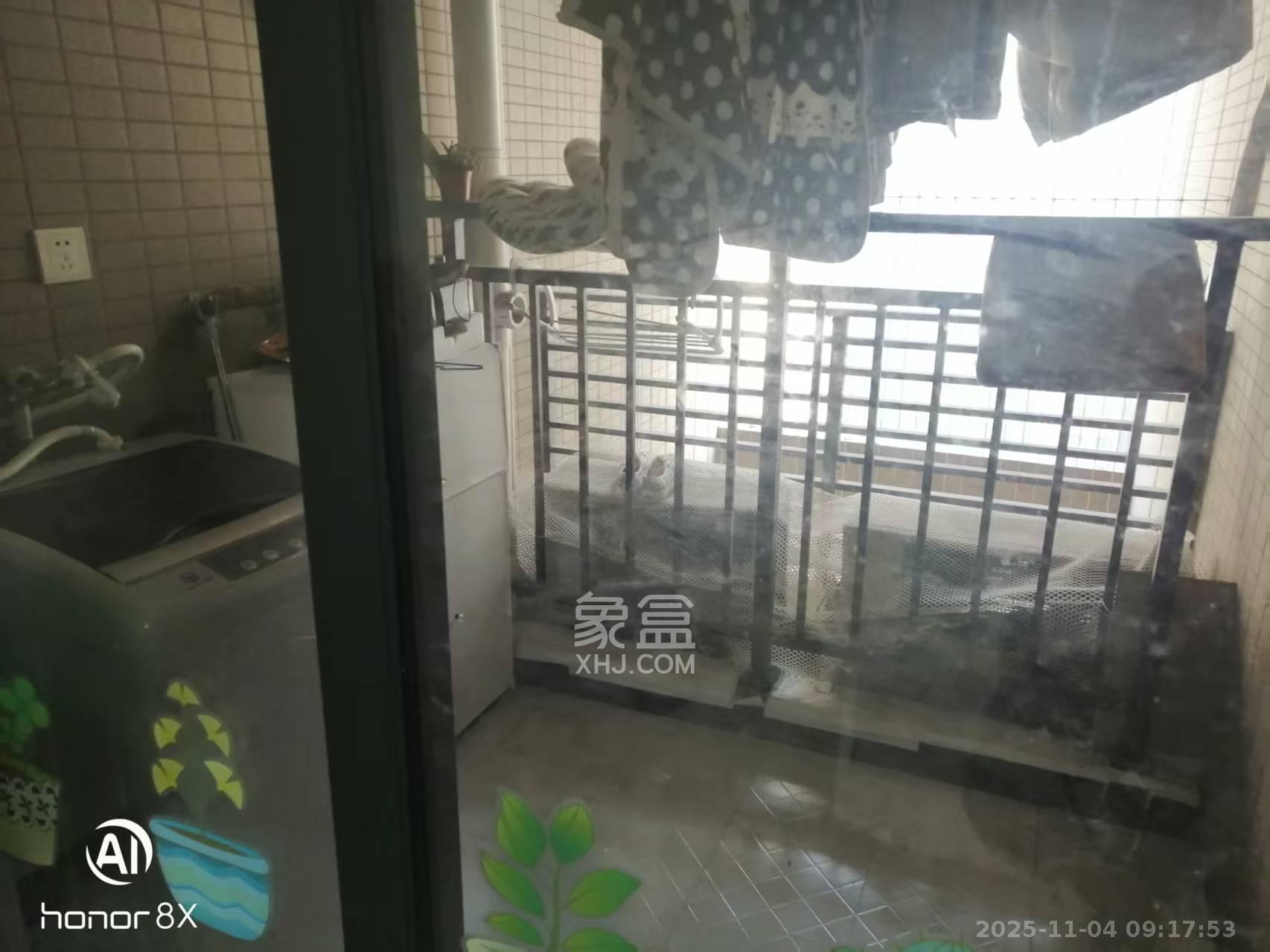 万博汇 1室1厅1卫 1700.0元/月 万博汇 1室1厅1卫 1700.0元/月室内图