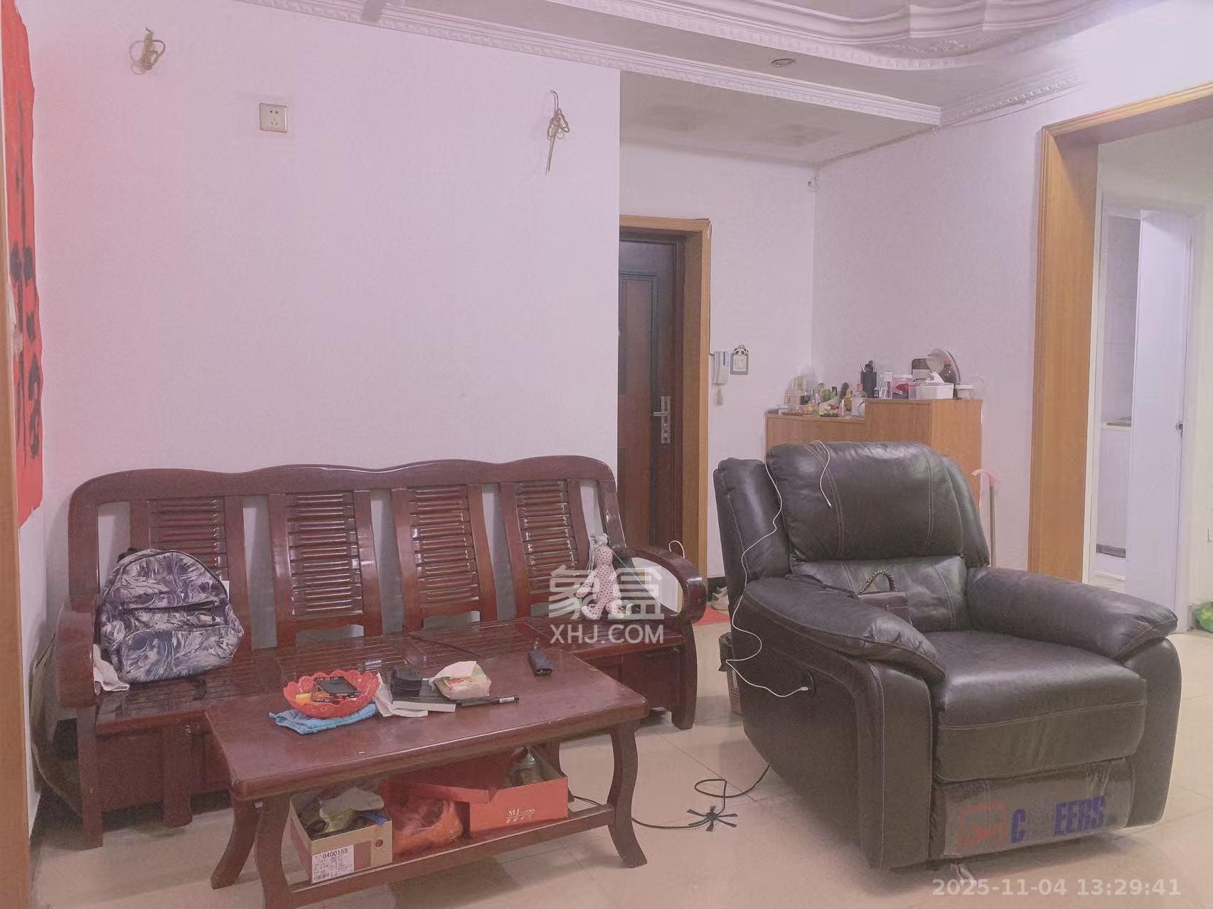 桂花井巷散盘 2室1厅1卫 1800.0元/月 桂花井巷散盘 2室1厅1卫 1800.0元/月室内图