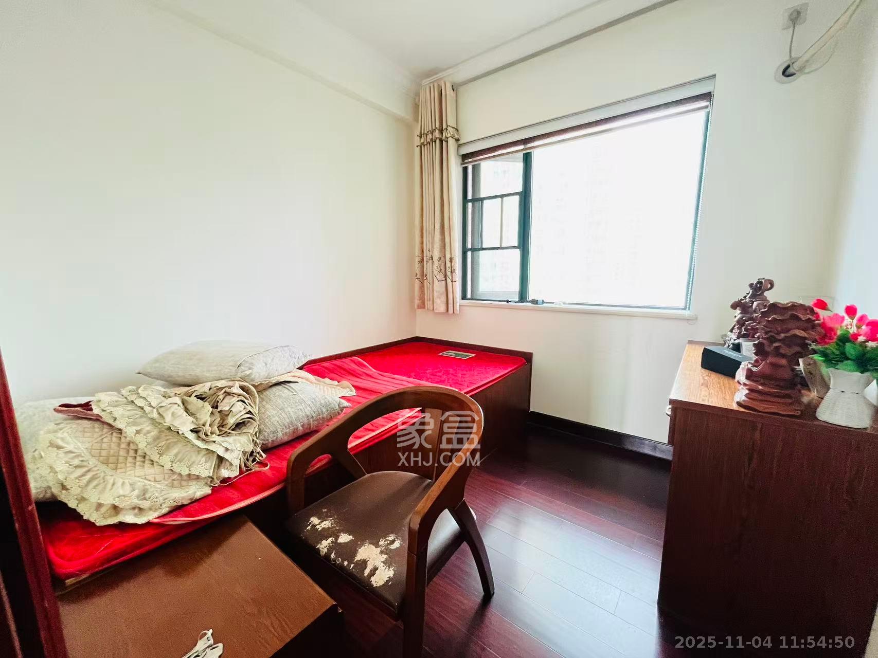 恒大御景湾  3室2厅1卫    3200.0元/月室内图