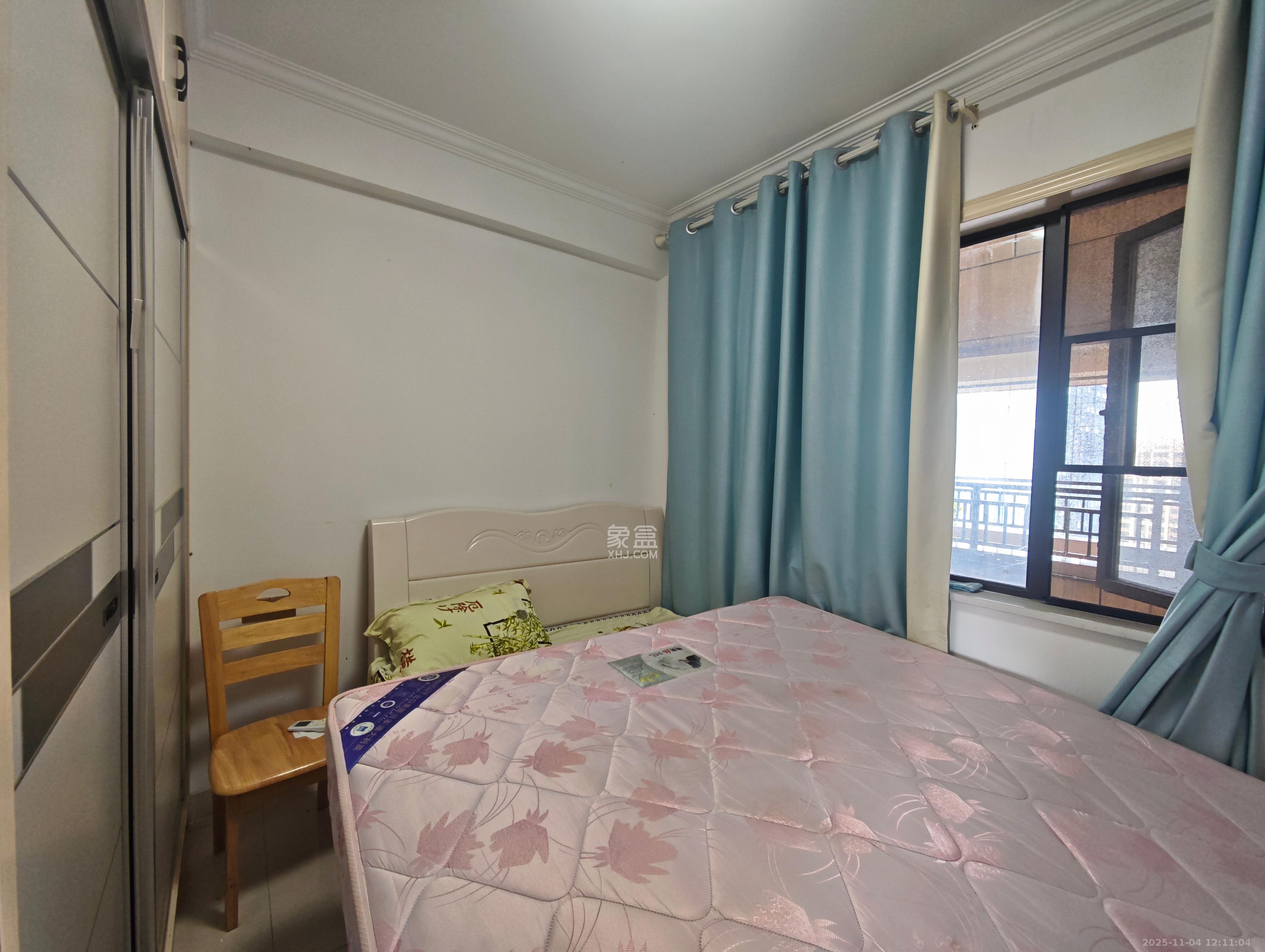 中交中央公园D1区  3室2厅2卫    2800.0元/月室内图