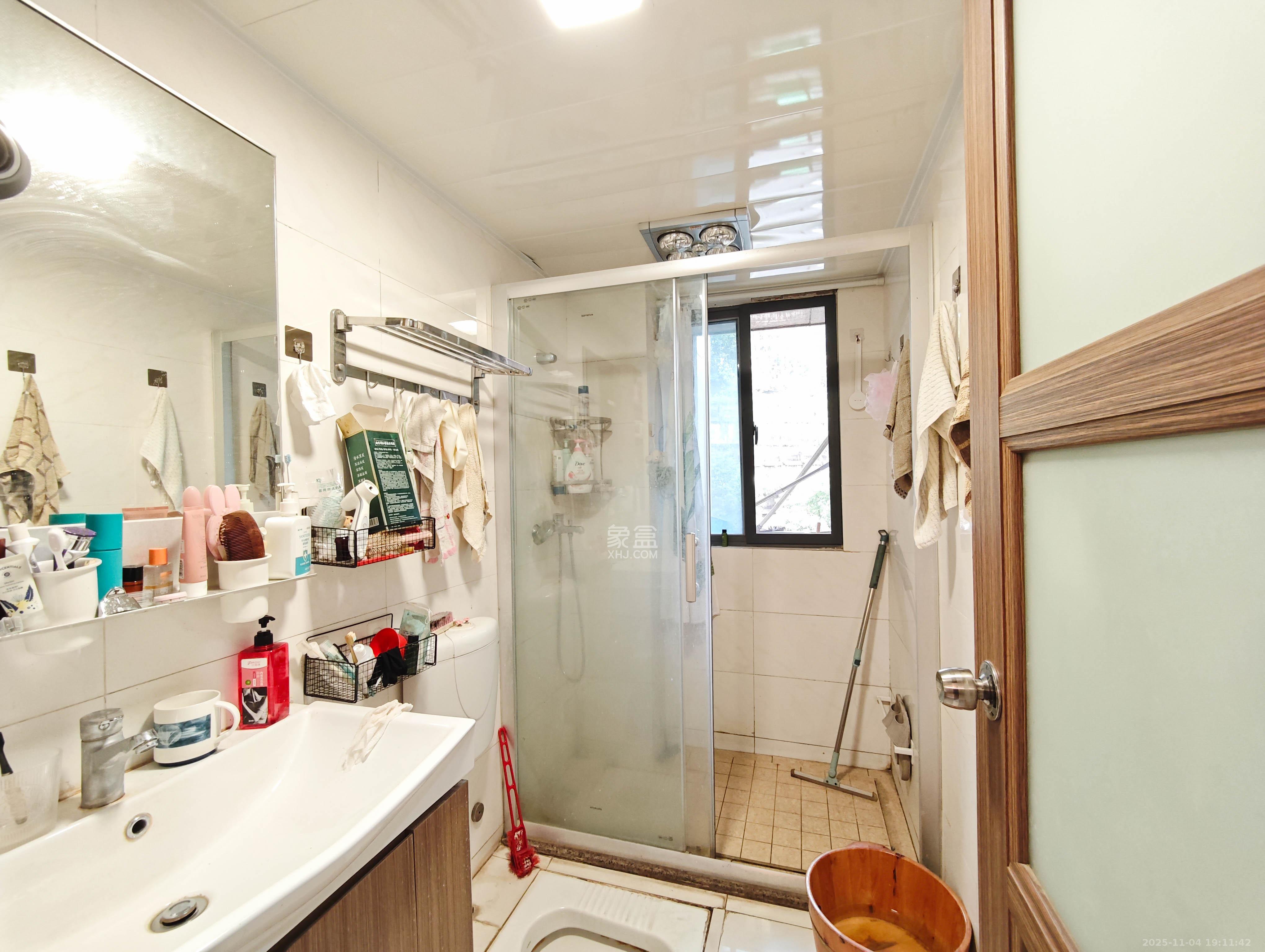 碧桂园南城首府(东宸林海) 4室2厅2卫 96.5万 碧桂园南城首府(东宸林海) 4室2厅2卫 96.5万卫生间