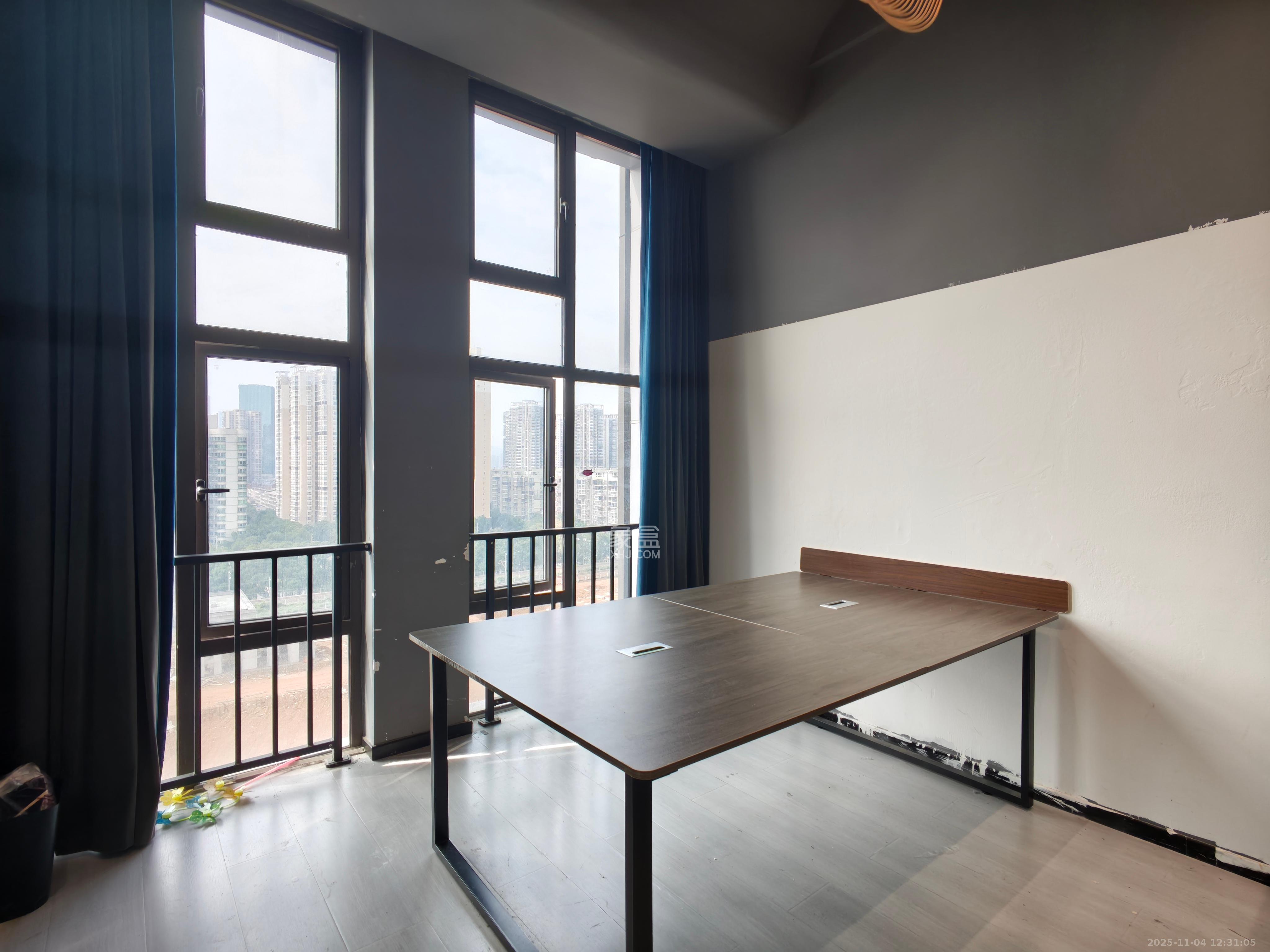 润和国际广场  1室1厅1卫    2200.0元/月室内图