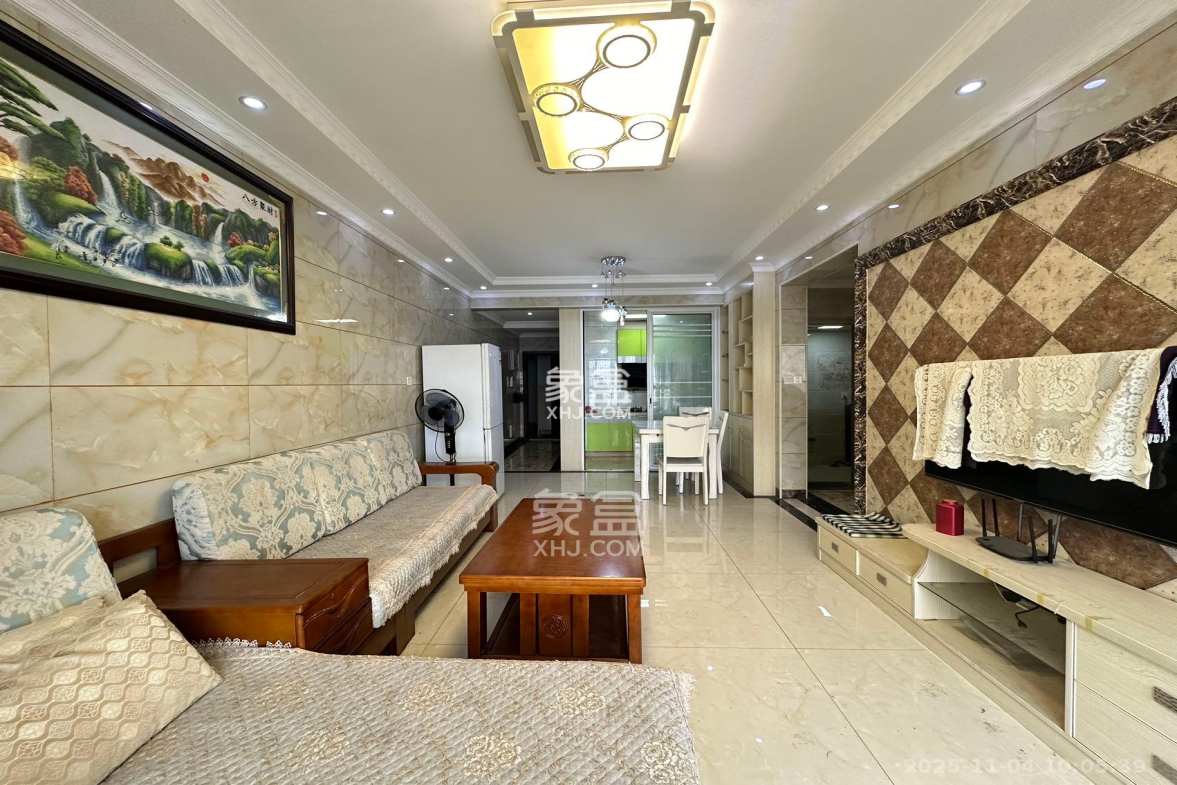 维一星城原山苑 3室2厅1卫 2300.0元/月 维一星城原山苑 3室2厅1卫 2300.0元/月室内图