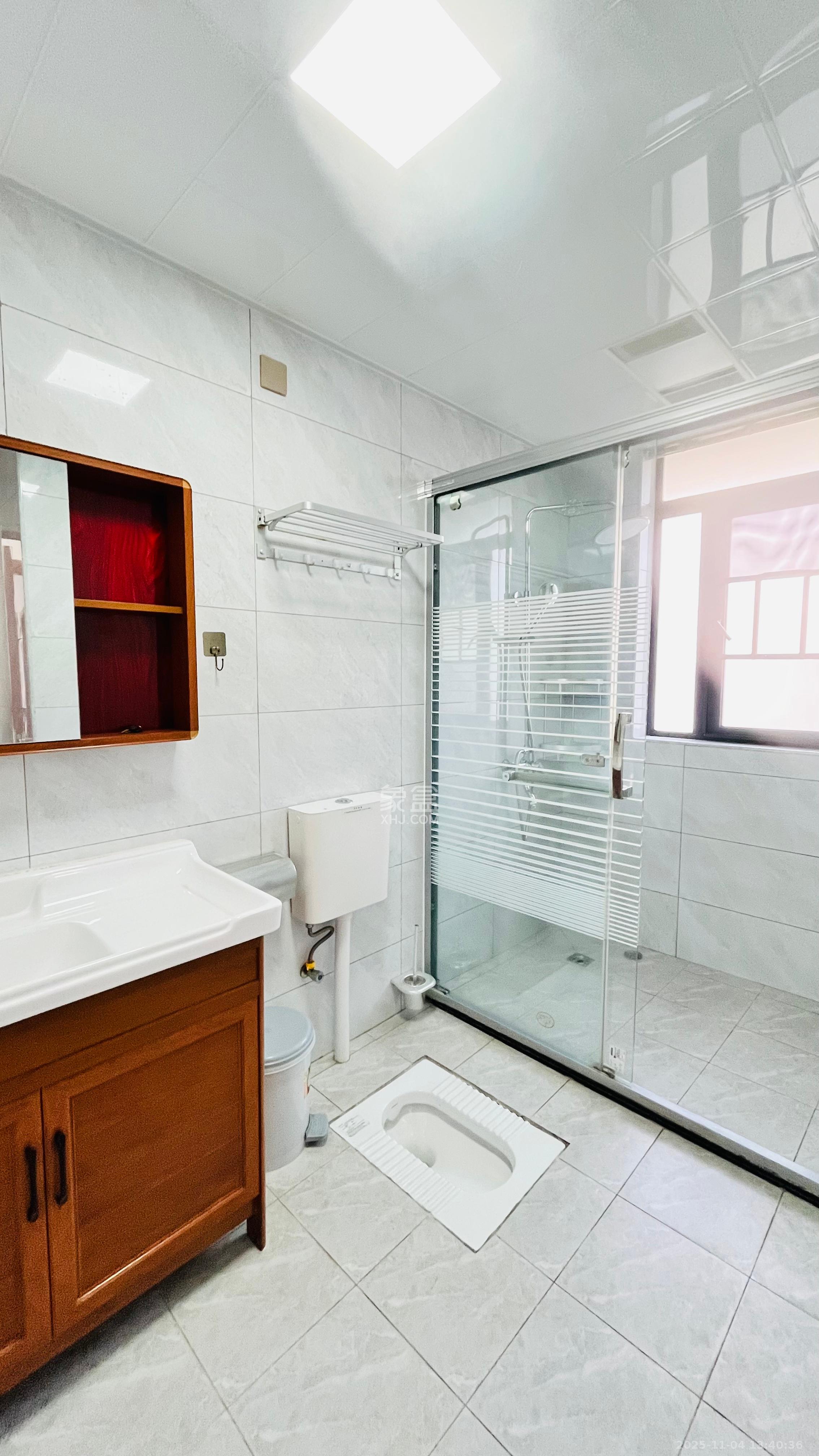 清江雅苑（江雅园）  4室2厅2卫    3800.0元/月室内图