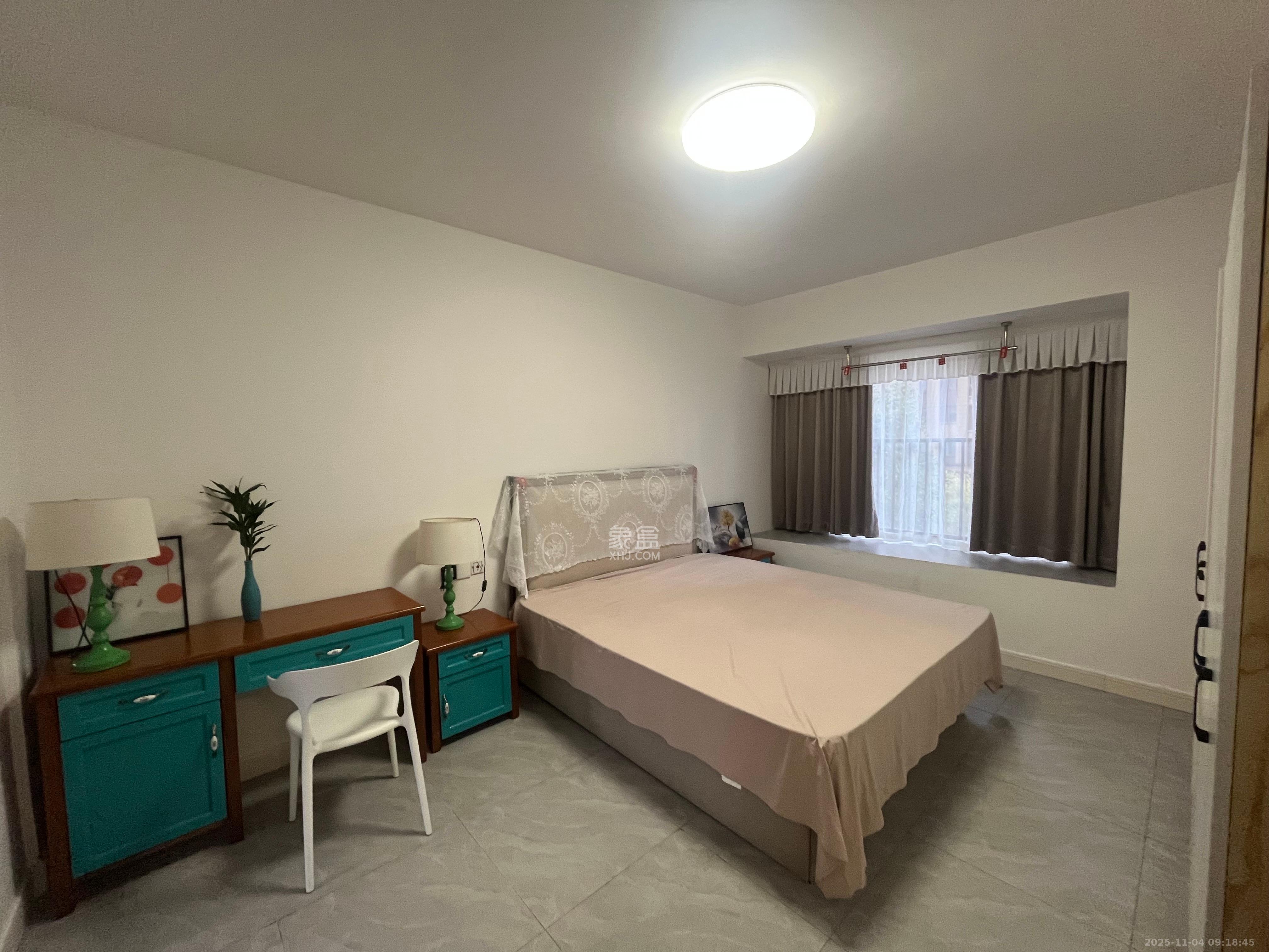 奥克斯缔壹城  4室2厅2卫    3600.0元/月室内图