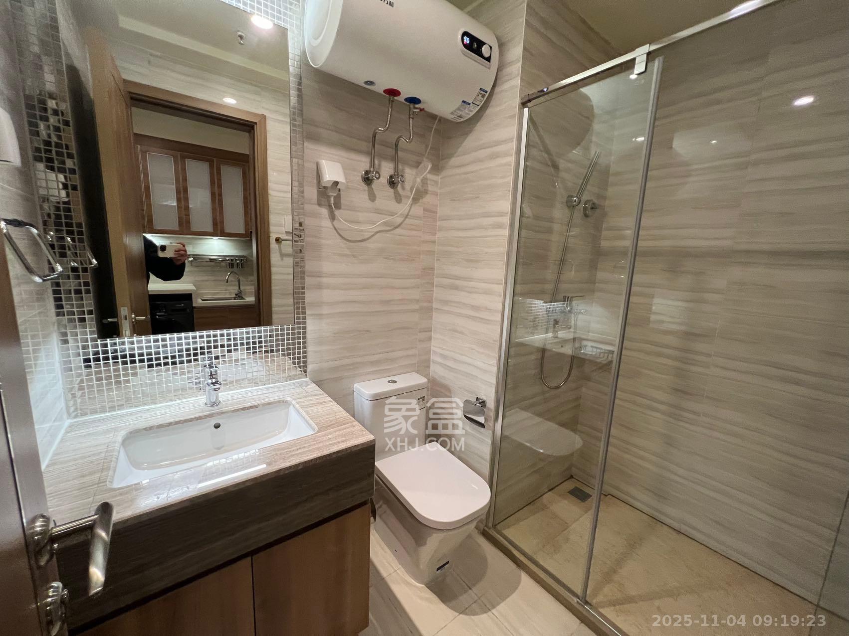 恒大清澜苑(恒大御景半岛四期) 1室1厅1卫 1500.0元/月 恒大清澜苑(恒大御景半岛四期) 1室1厅1卫 1500.0元/月室内图