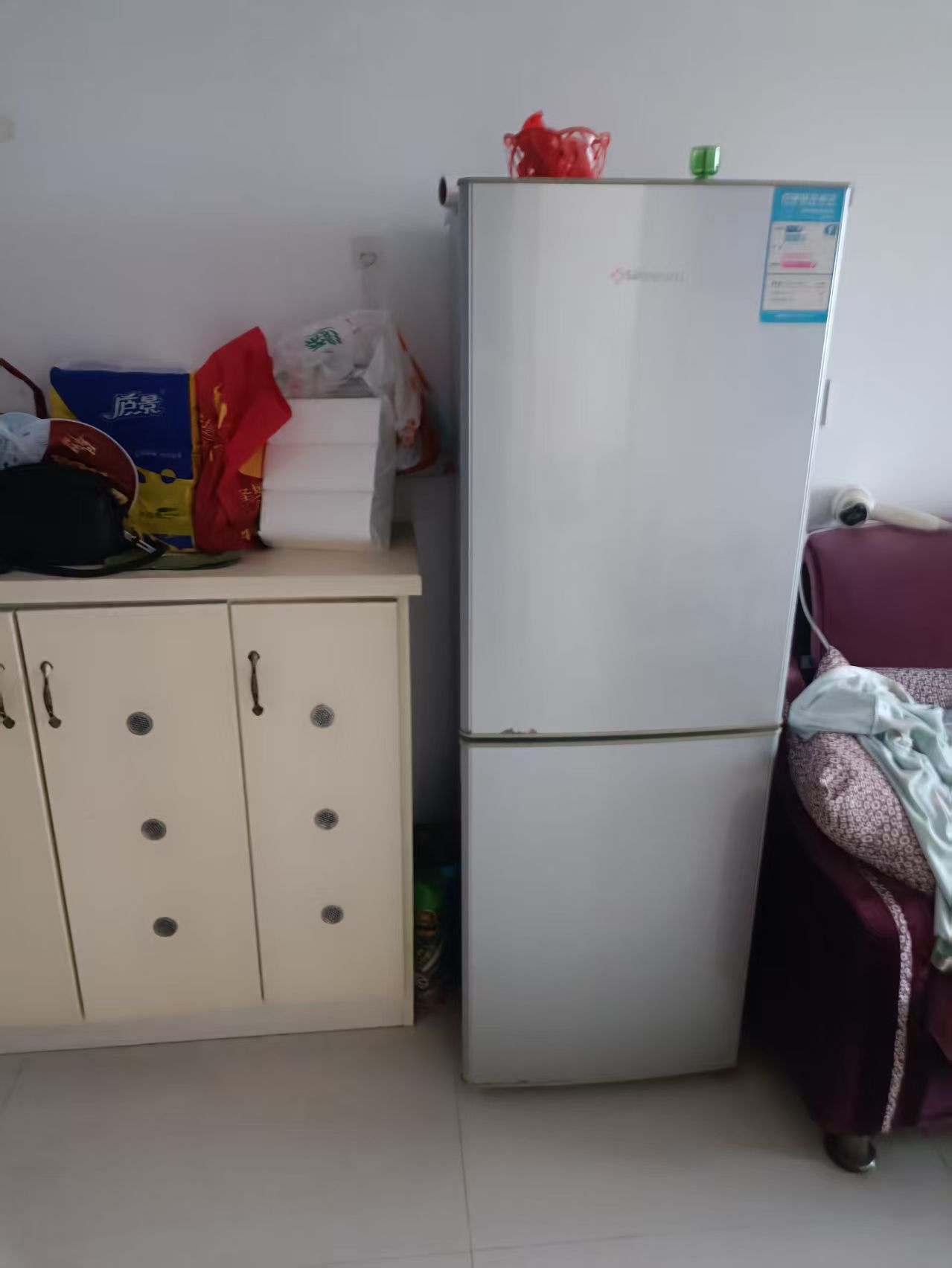 东方豪苑 1室1厅1卫 800.0元/月 东方豪苑 1室1厅1卫 800.0元/月室内图