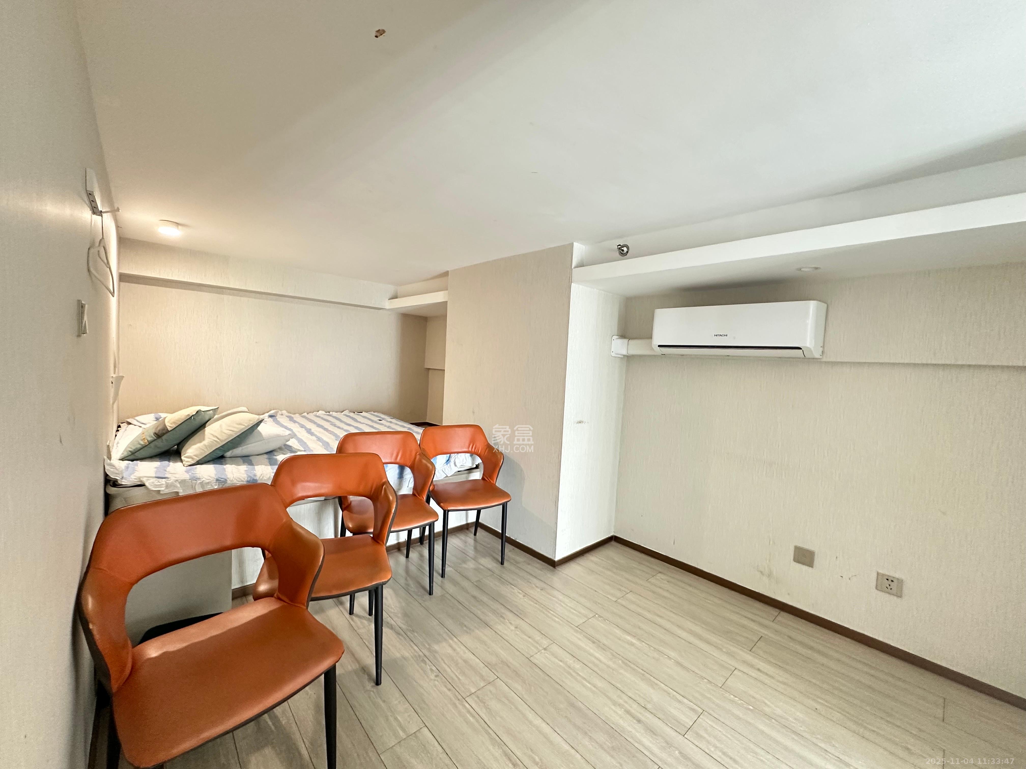 华远华时代 3室1厅1卫 3700.0元/月 华远华时代 3室1厅1卫 3700.0元/月室内图