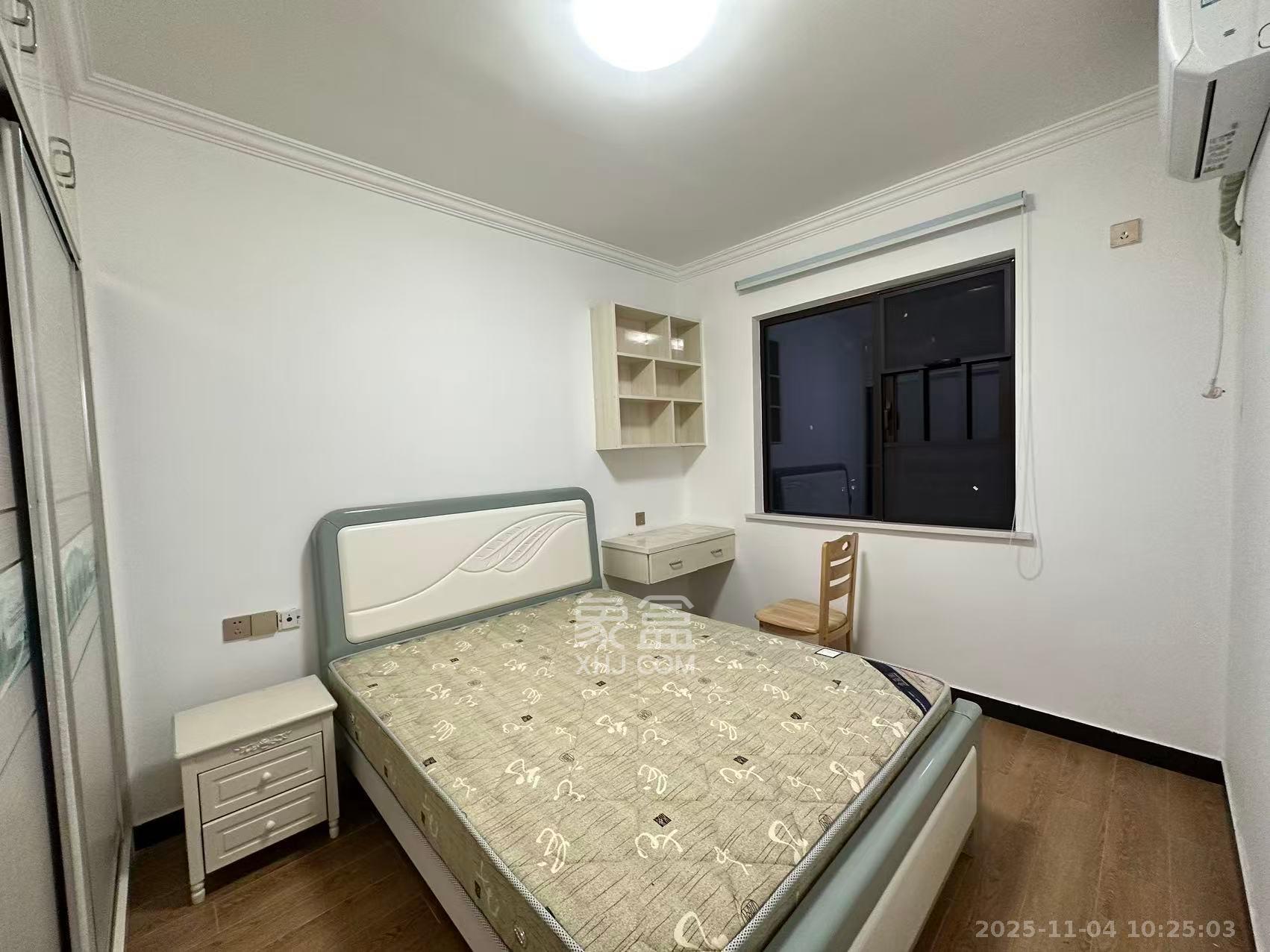 保利西海岸B区  3室2厅1卫    3300.0元/月室内图