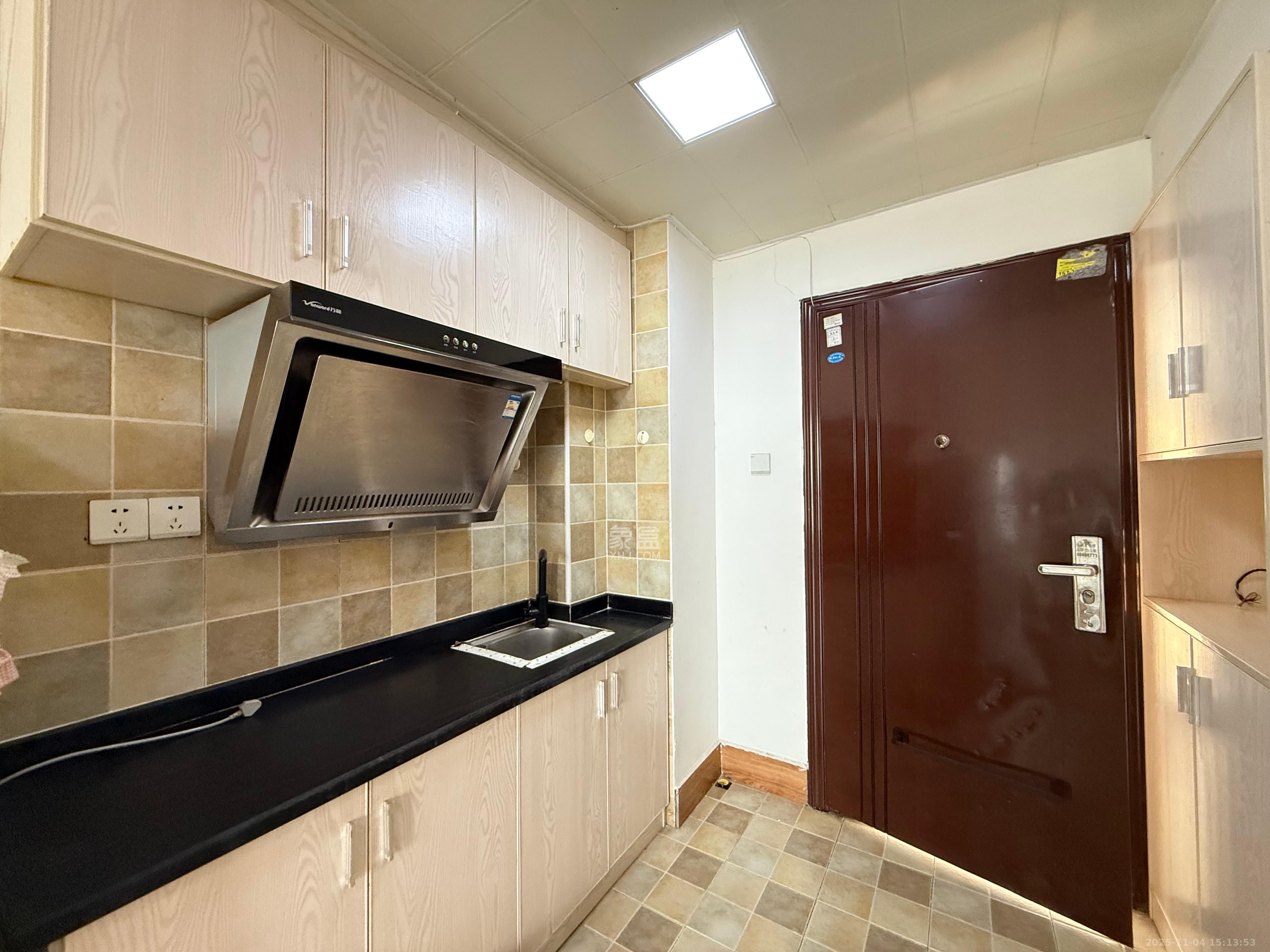 凯通国际城（凯通朝庭）  1室1厅1卫    1500.0元/月室内图