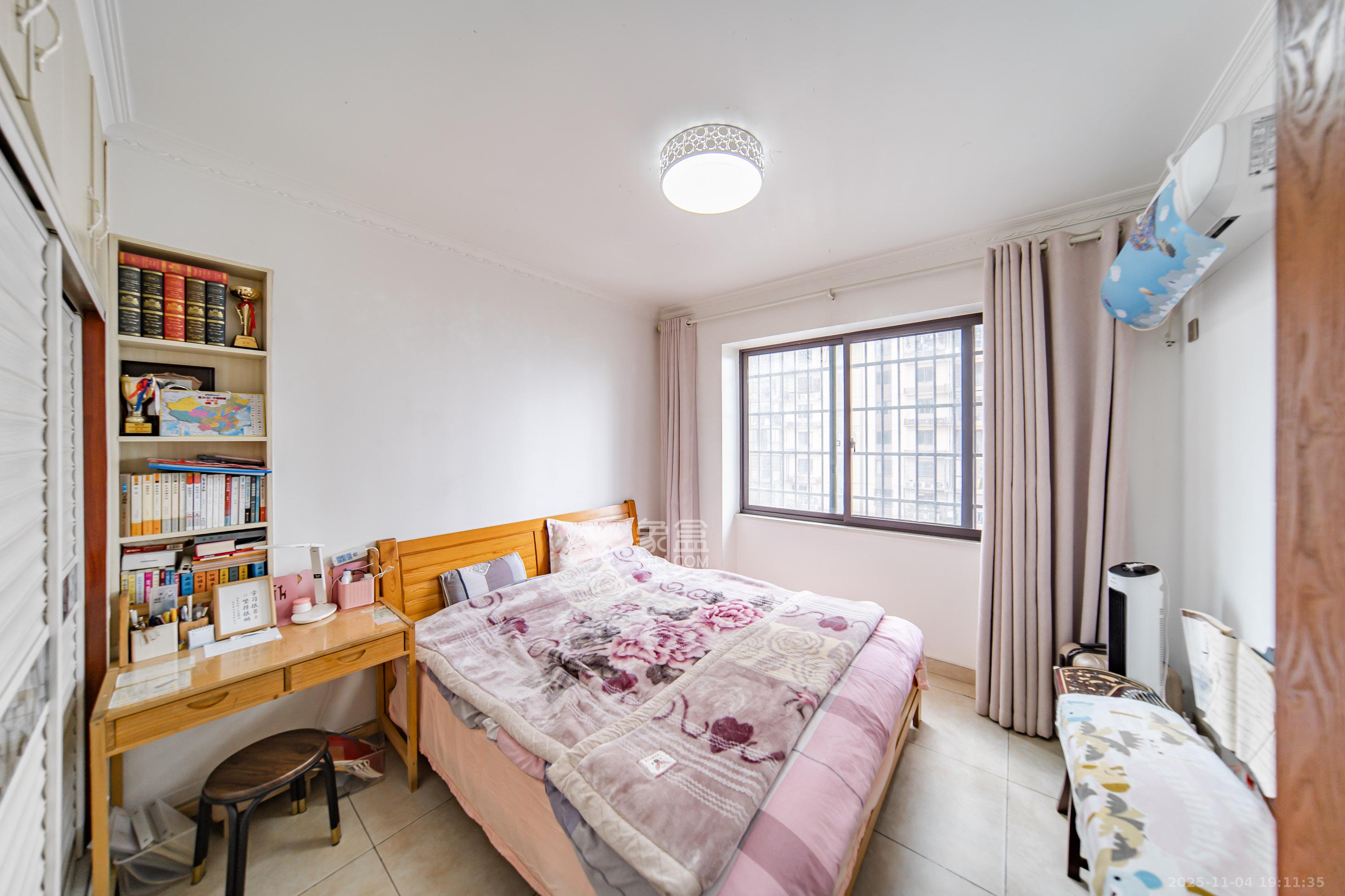 福泽园 2室1厅1卫 70.0万 福泽园 2室1厅1卫 70.0万卧室