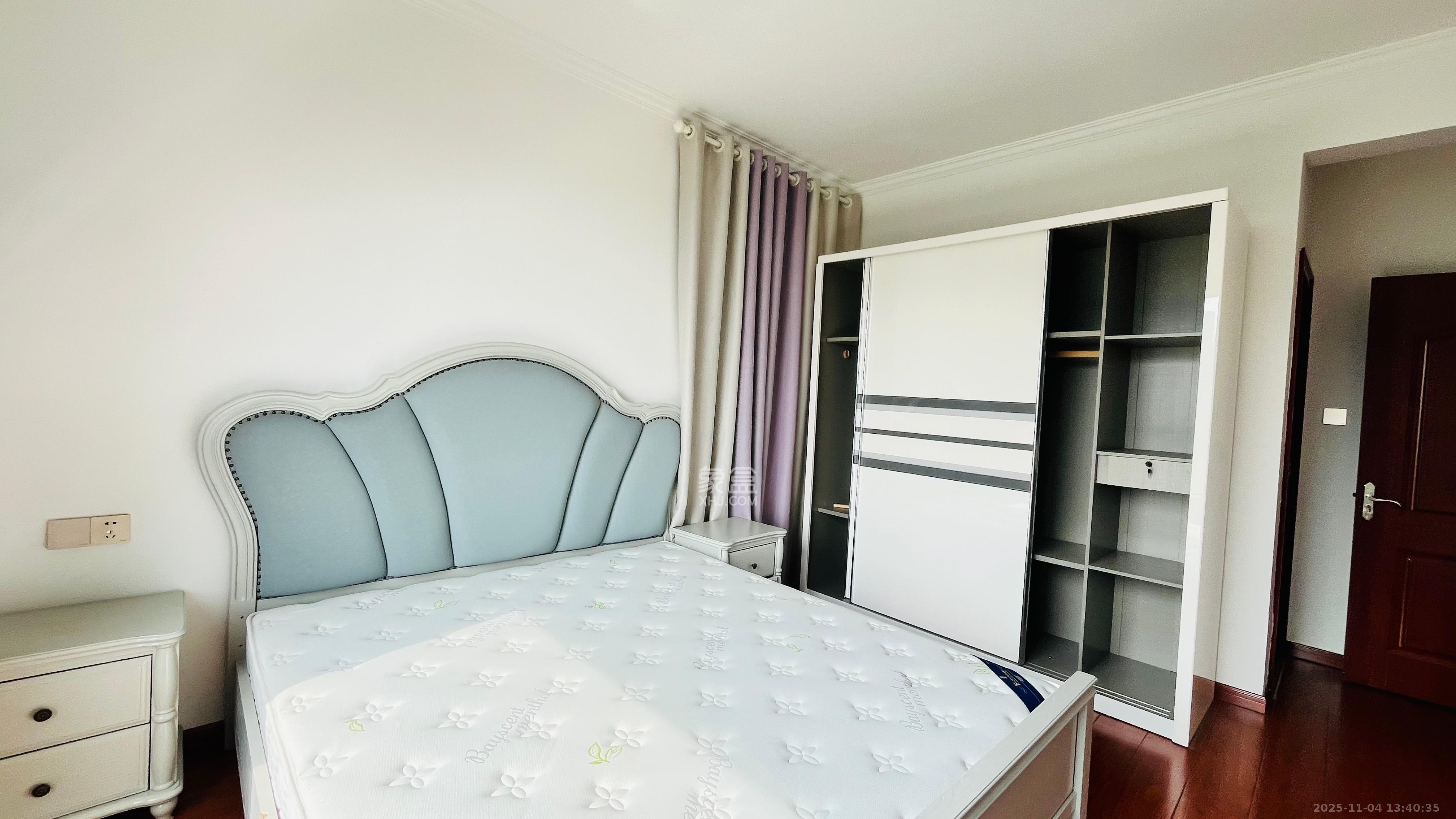 清江雅苑（江雅园）  4室2厅2卫    3800.0元/月室内图