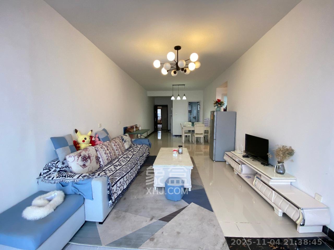 阳光城尚东湾青云苑  2室2厅1卫    1900.0元/月