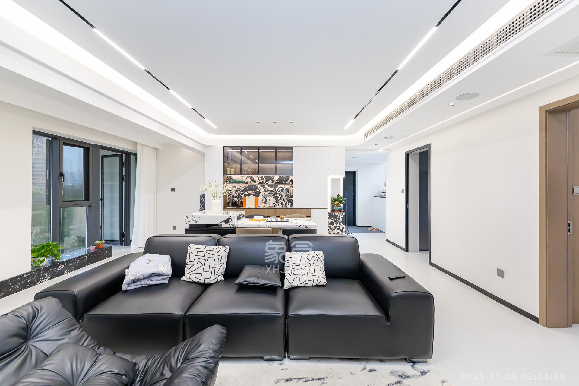 润和又一城 3室2厅2卫 115.8万 润和又一城 3室2厅2卫 115.8万客厅