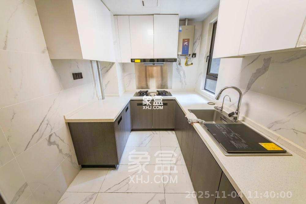 印湘江二(印江雅居) 3室2厅2卫 5500.0元/月 印湘江二(印江雅居) 3室2厅2卫 5500.0元/月室内图