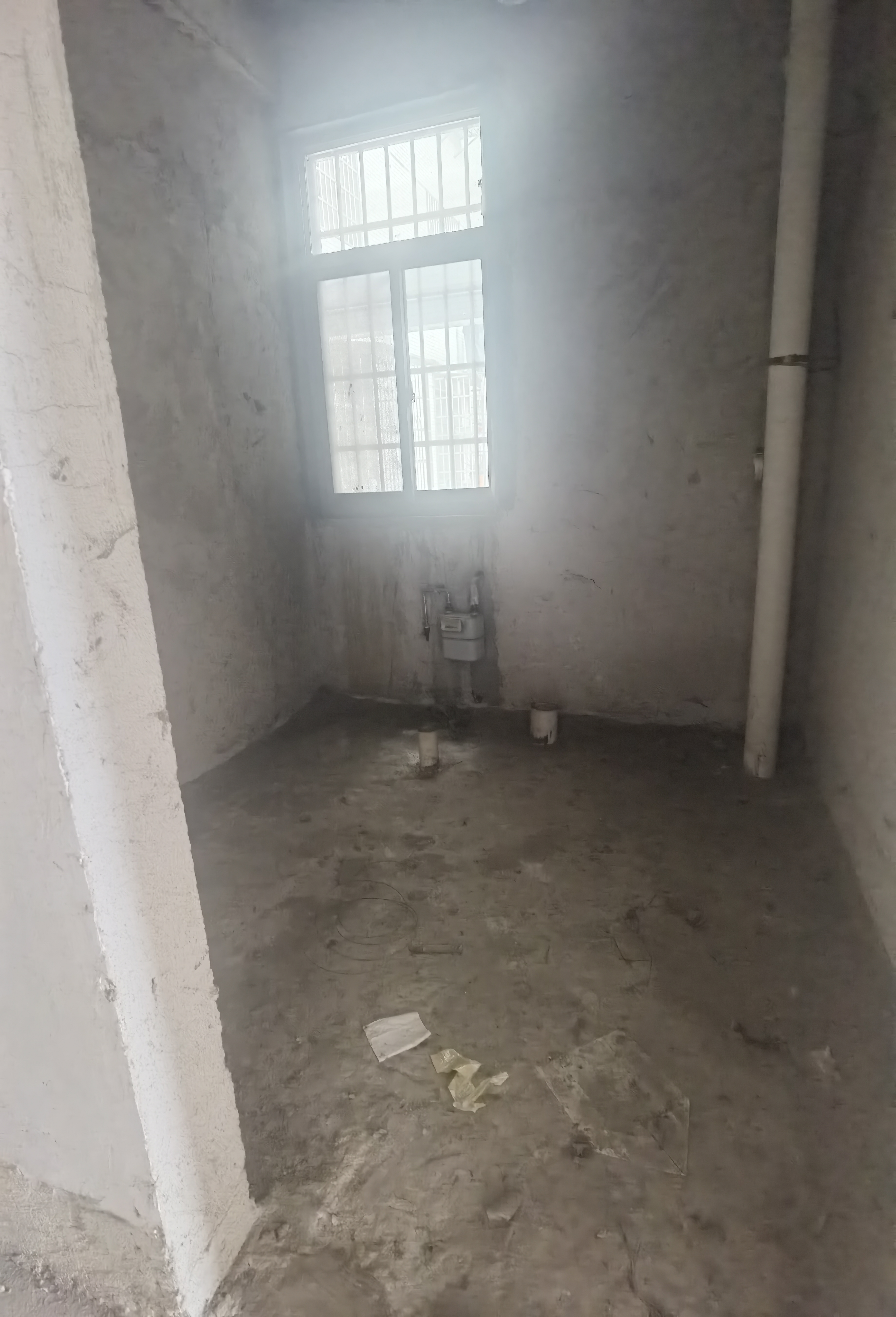 桂花园  2室2厅1卫    32.0万客厅