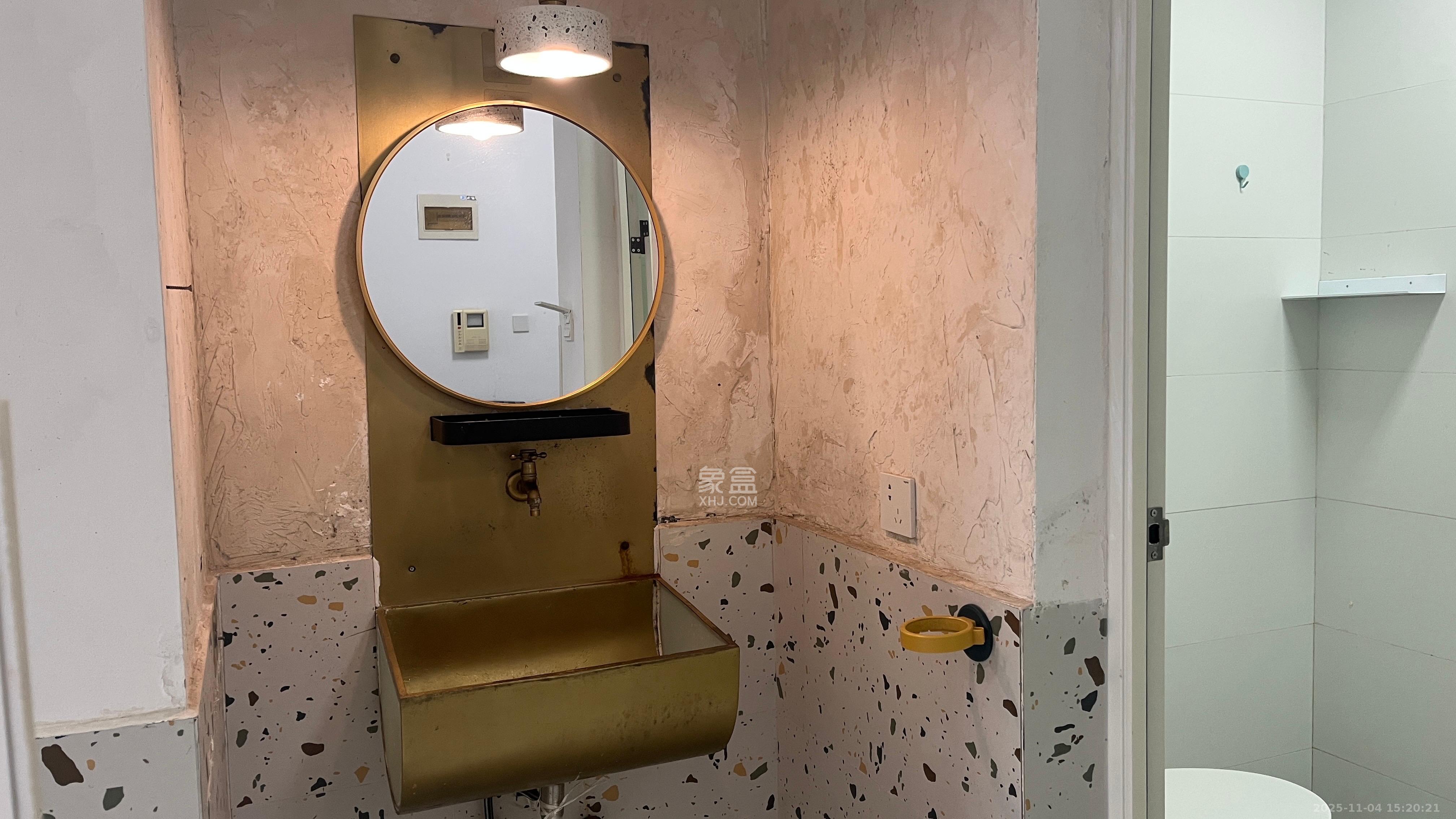 中天广场  1室1厅1卫    1800.0元/月室内图