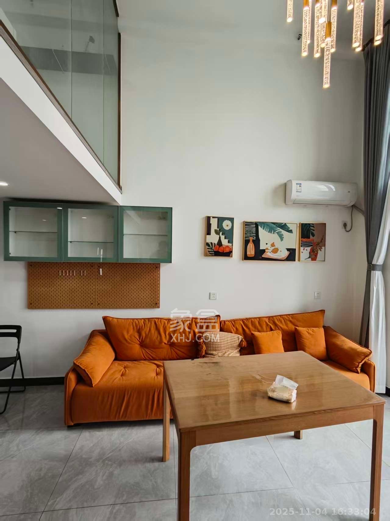 万科金色梦想B区 2室2厅2卫 2400.0元/月 万科金色梦想B区 2室2厅2卫 2400.0元/月室内图