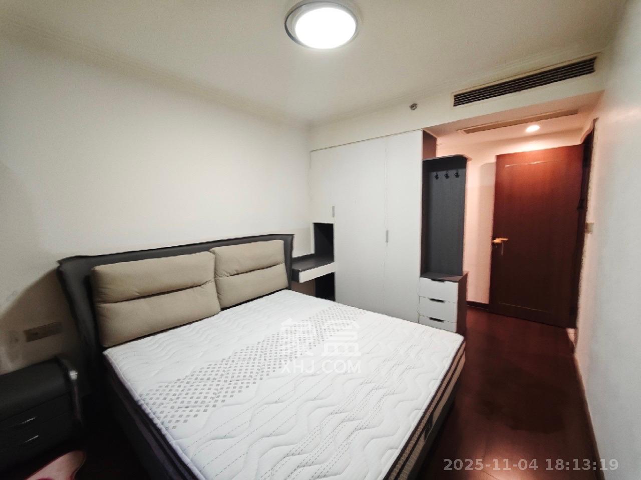 绿地长沙城际空间站(绿地新里佳苑) 3室2厅2卫 3600.0元/月 绿地长沙城际空间站(绿地新里佳苑) 3室2厅2卫 3600.0元/月室内图