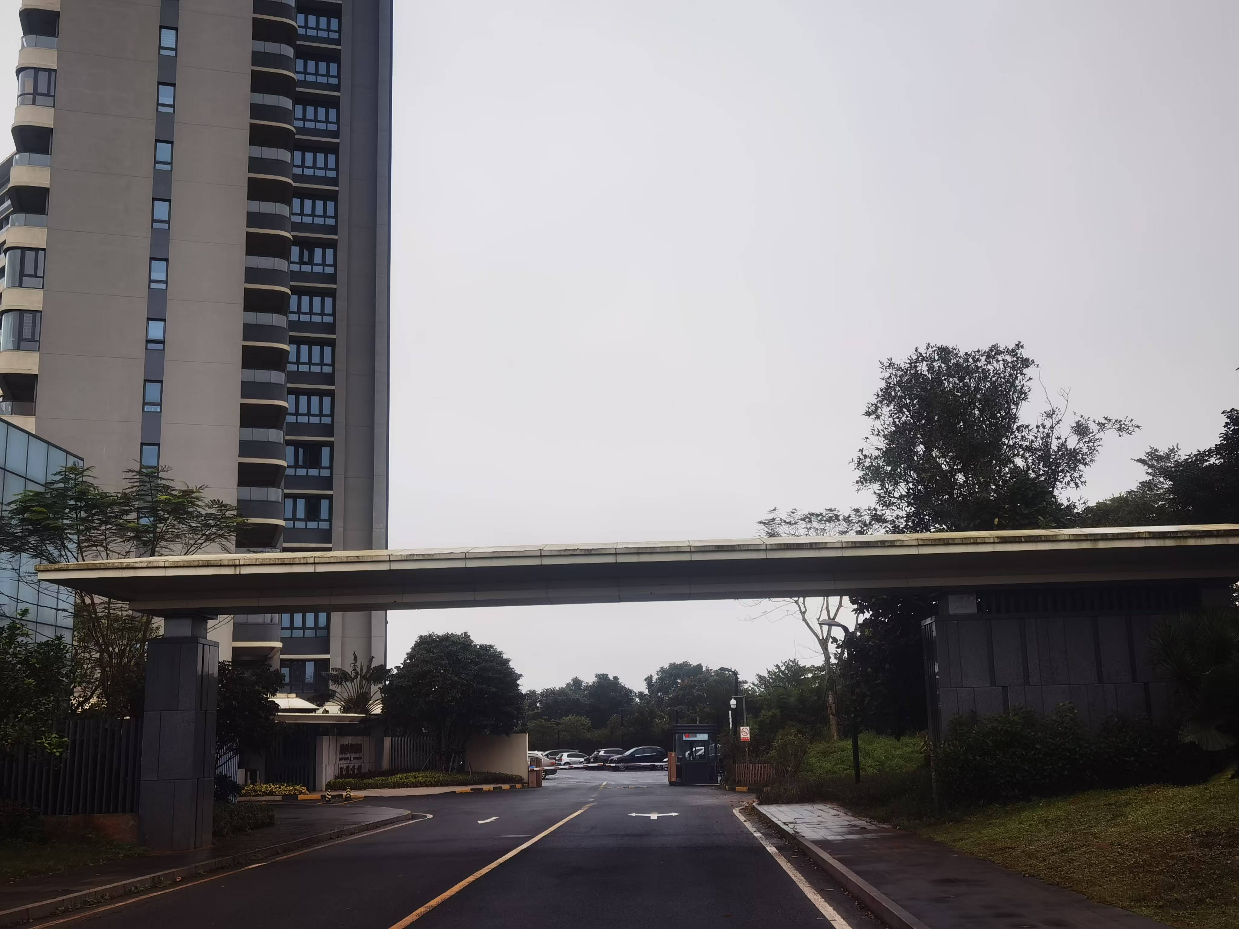 融创观澜湖公园壹号二期  2室1厅1卫    120.0万小区图