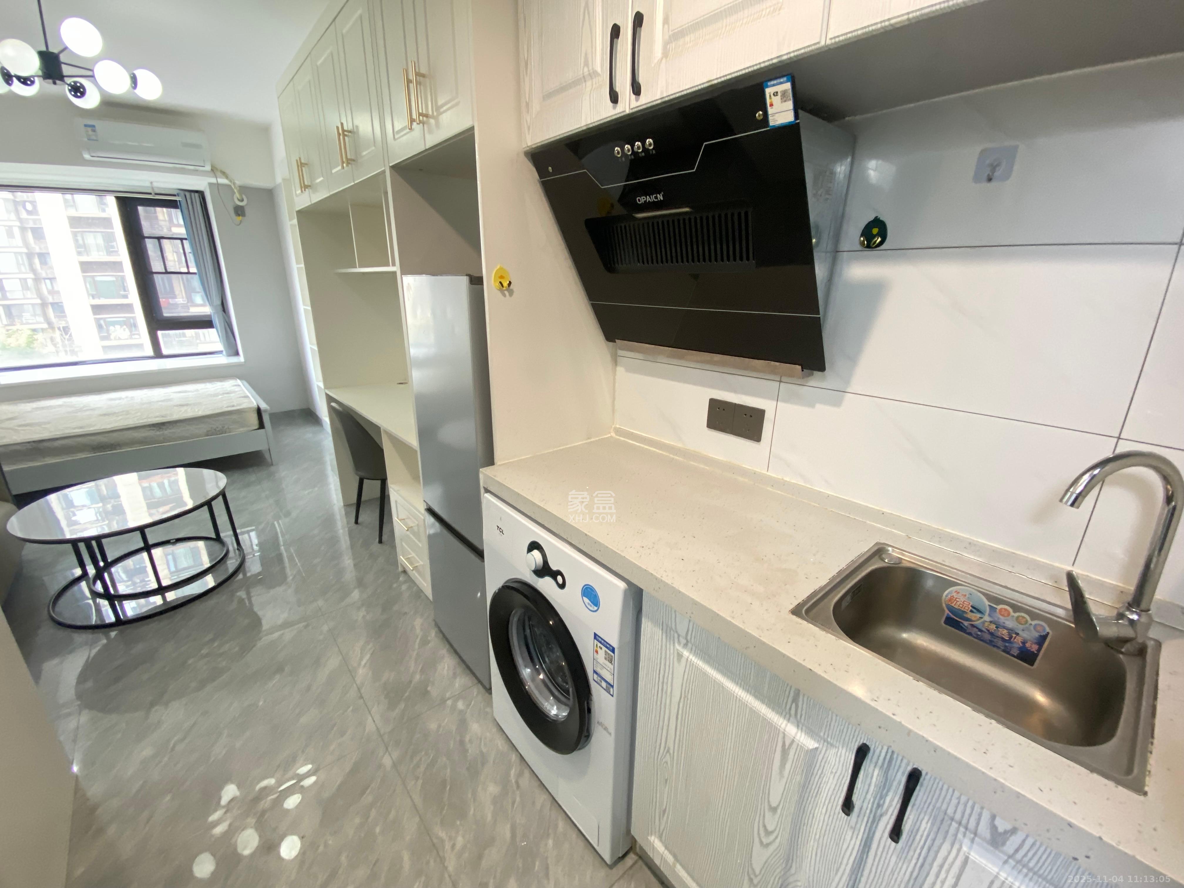 保利海德公园 1室1厅1卫 1700.0元/月 保利海德公园 1室1厅1卫 1700.0元/月室内图