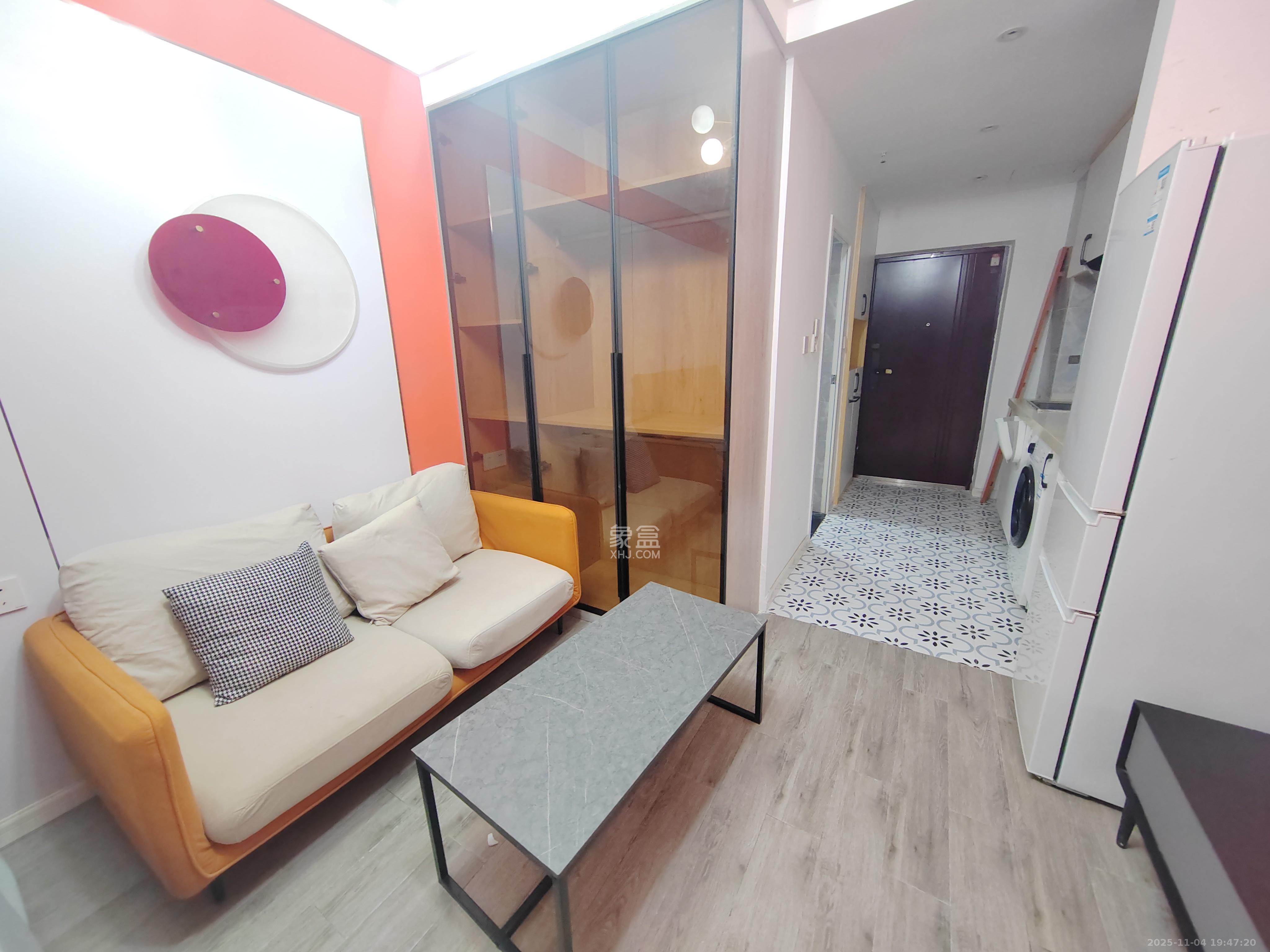 奥园城市天骄一期 1室0厅0卫 1600.0元/月 奥园城市天骄一期 1室0厅0卫 1600.0元/月室内图