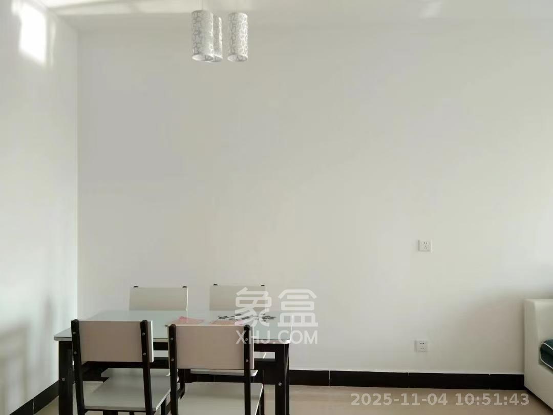 阳光城尚东湾青云苑  2室1厅1卫    2000.0元/月室内图