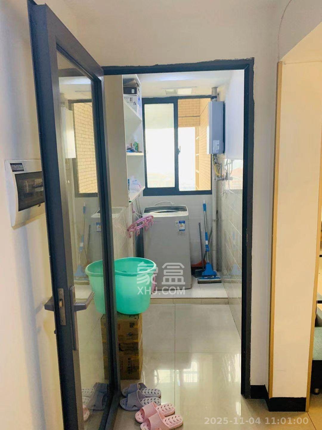 少帅府 2室1厅1卫 2400.0元/月 少帅府 2室1厅1卫 2400.0元/月室内图