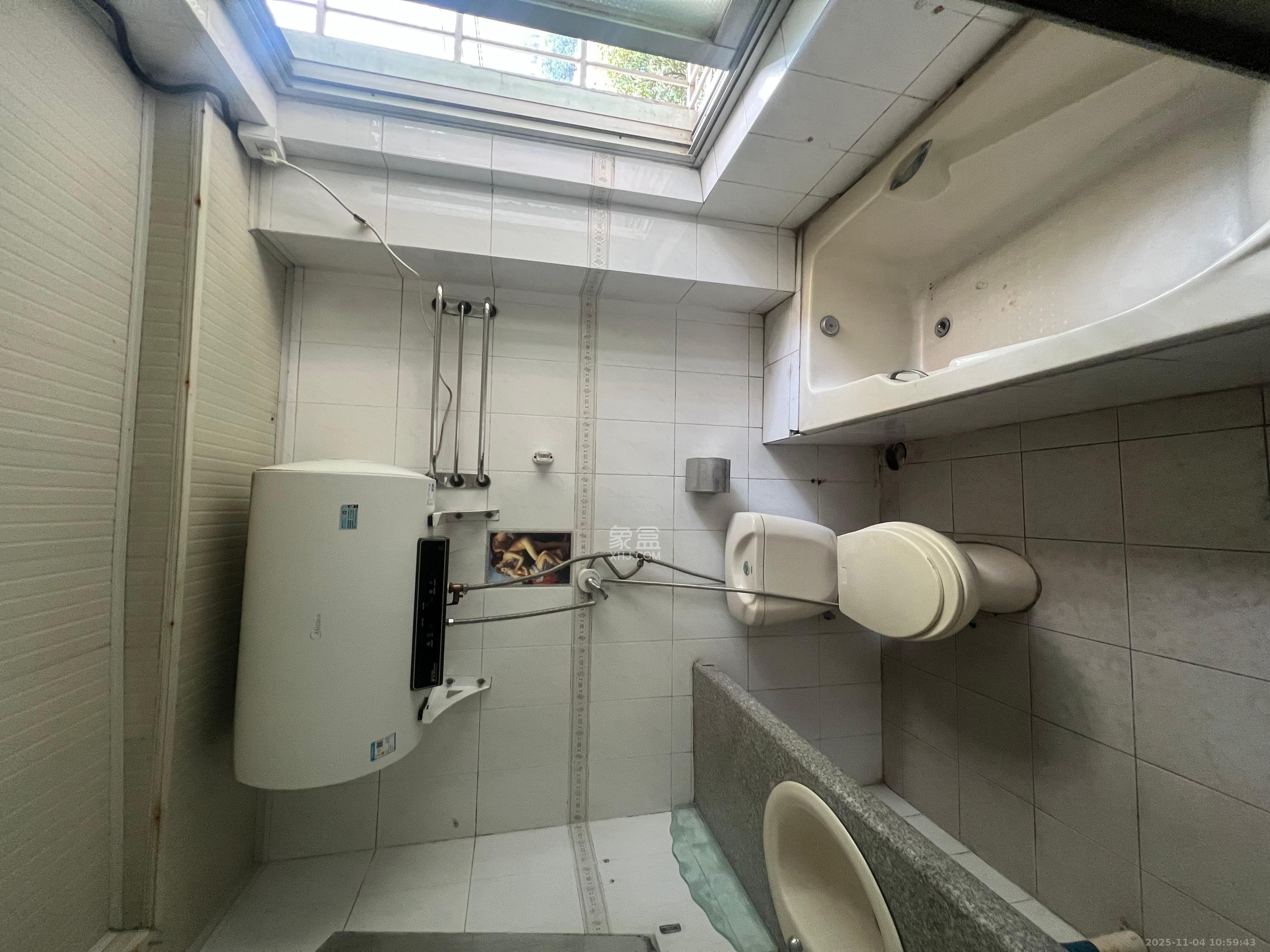 姚正街商住楼  3室2厅1卫    2700.0元/月室内图