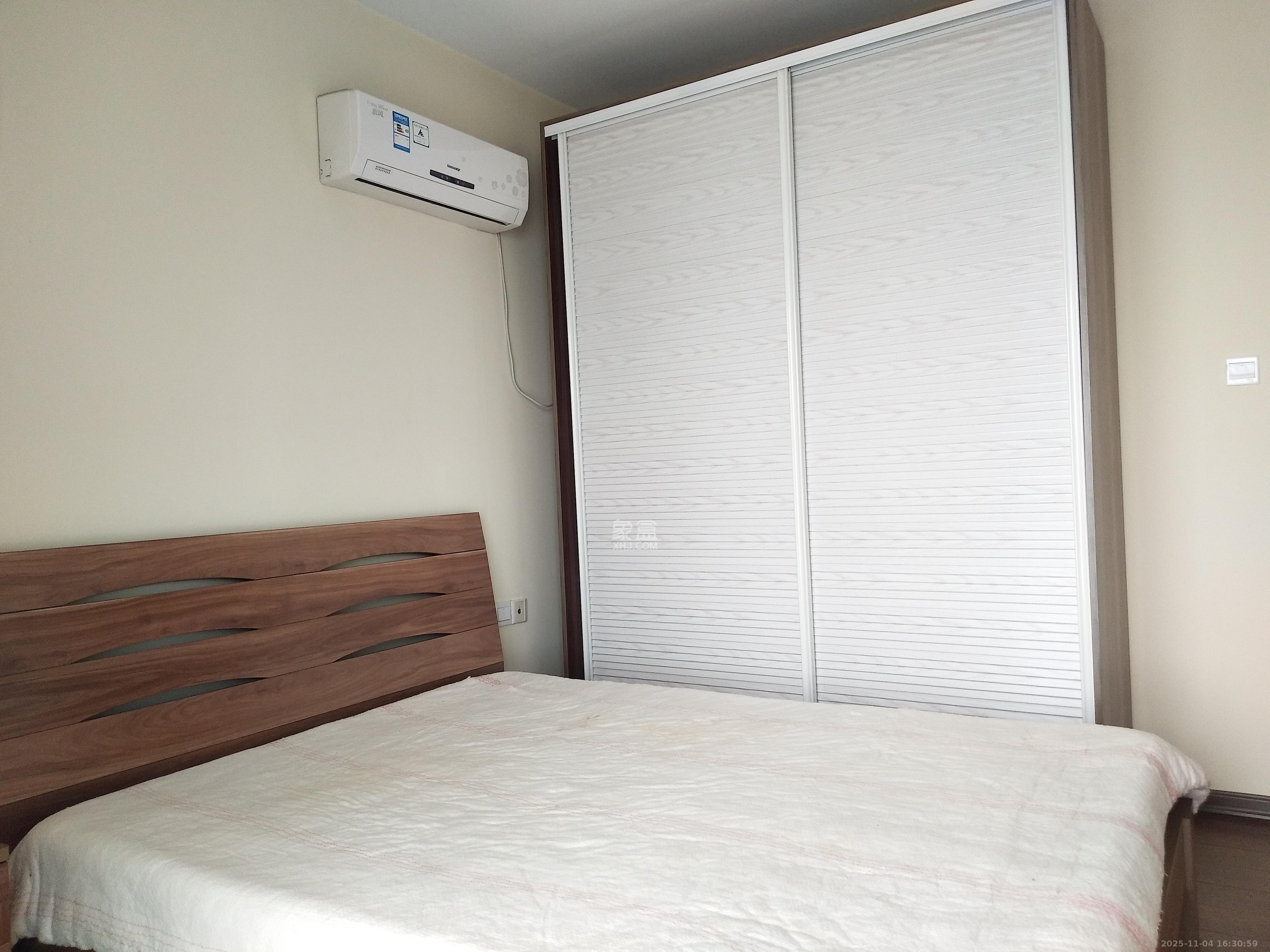 君庭金福苑 2室2厅1卫 3500.0元/月 君庭金福苑 2室2厅1卫 3500.0元/月室内图