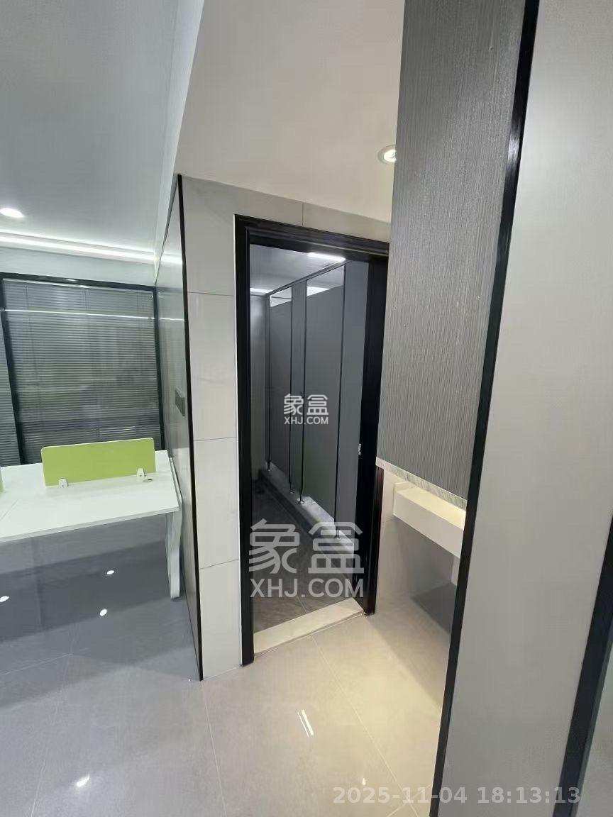 荣悦台 1室0厅0卫 2800.0元/月 荣悦台 1室0厅0卫 2800.0元/月室内图