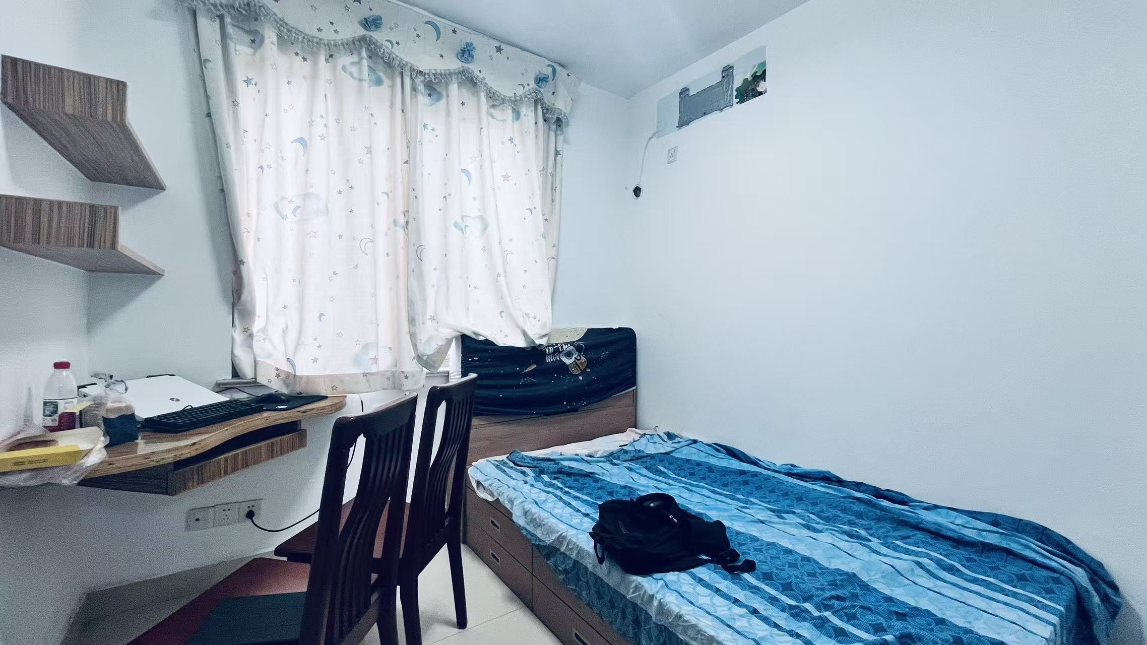 华天壹号公馆  3室2厅2卫    1800.0元/月室内图