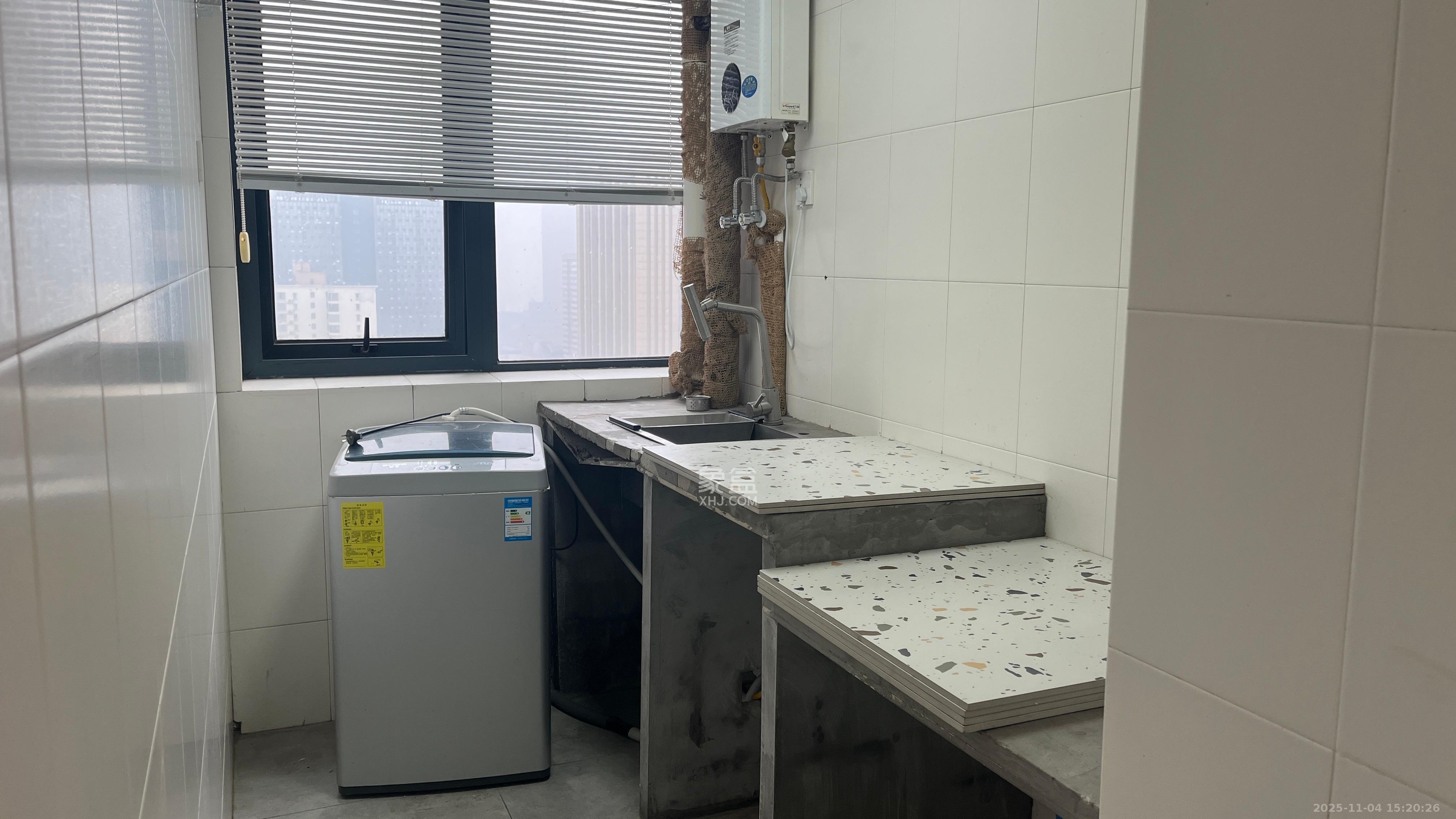 中天广场 1室1厅1卫 1800.0元/月 中天广场 1室1厅1卫 1800.0元/月室内图