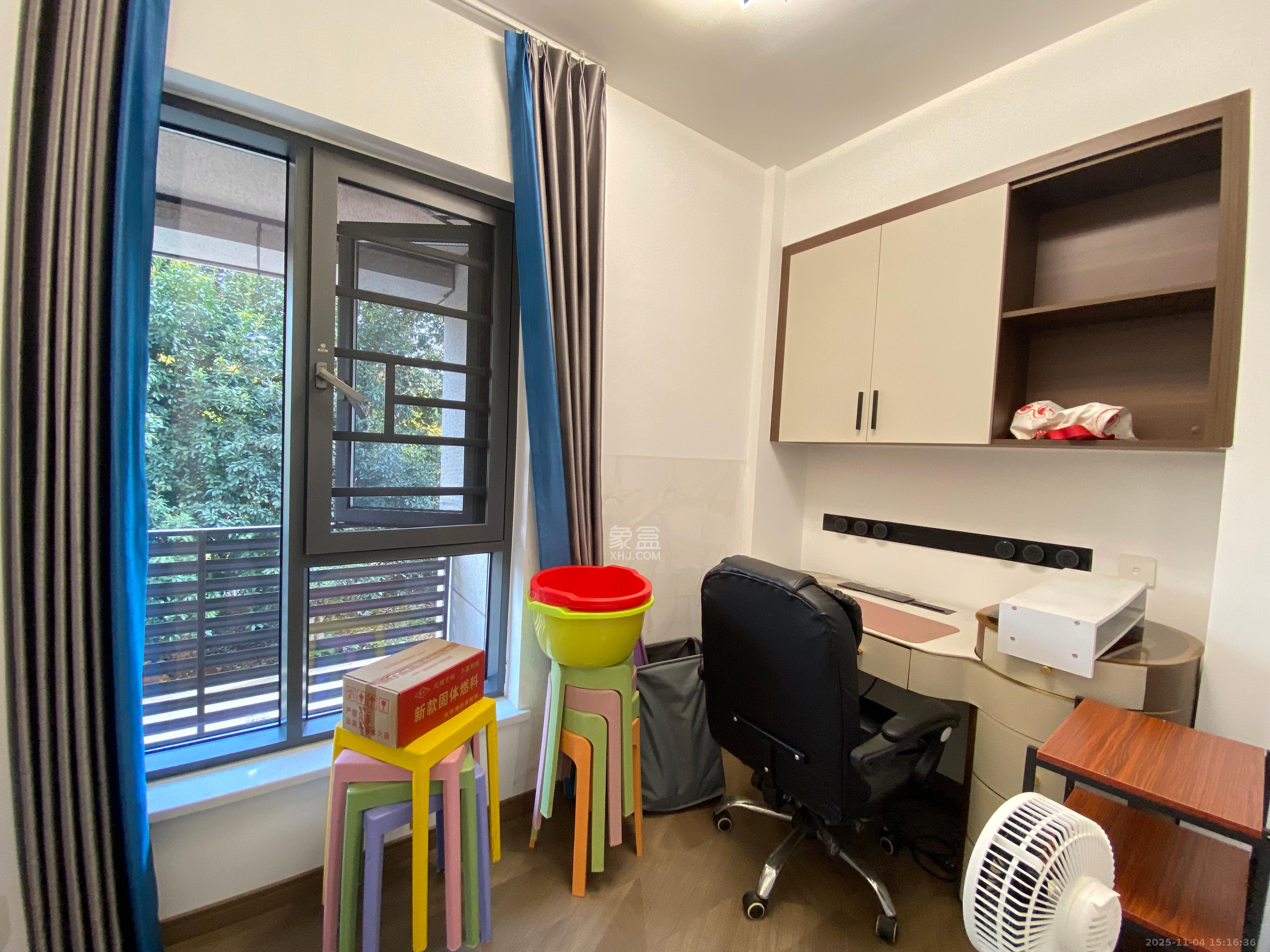 鑫远揽悦（鑫远和城三期）  2室1厅1卫    2400.0元/月室内图